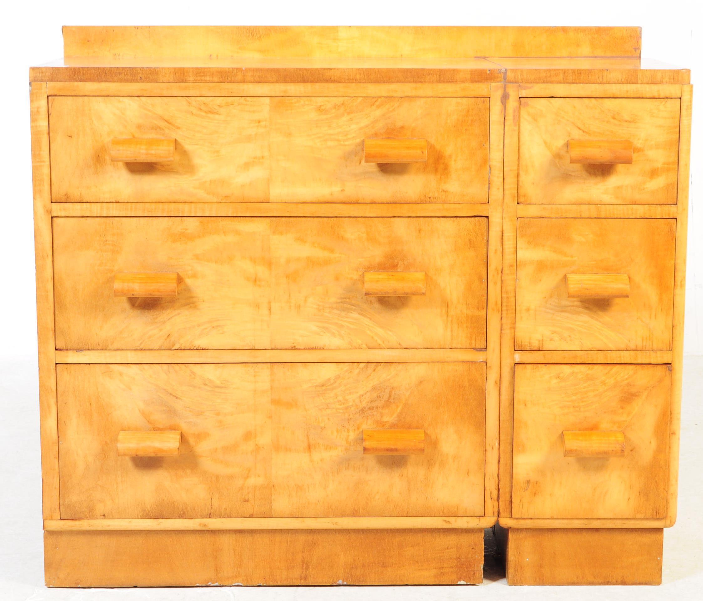 VINTAGE 20TH CENTURY WALNUT CHEST OF DRAWERS - Image 5 of 6