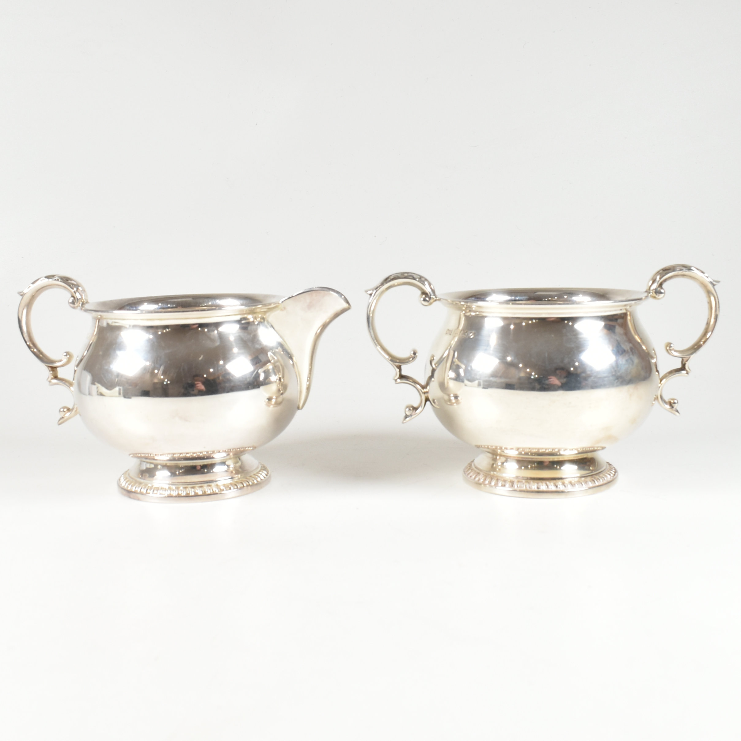 1960S WALKER & HALL HALLARKED SILVER TEA & COFFEE SERVICE - Image 6 of 16