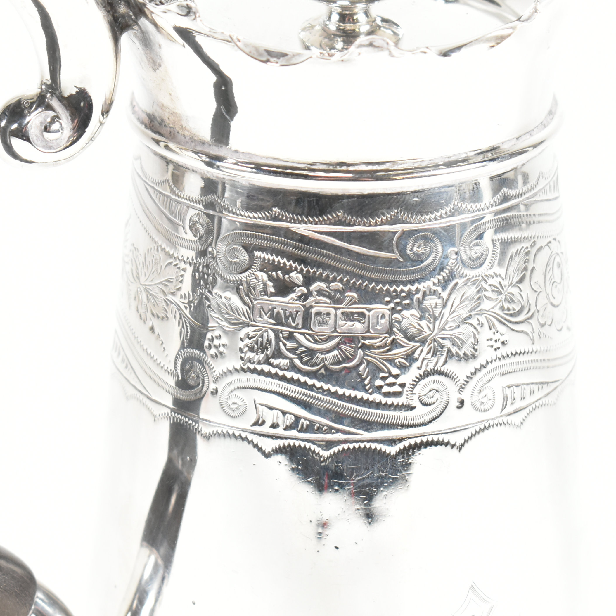 EARLY 20TH CENTURY HALLMARKED SILVER HOT WATER JUG - Image 7 of 9