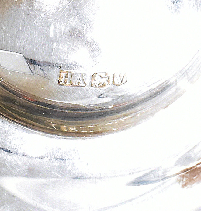 VICTORIAN & LATER HALLMARKED SILVER ITEMS - Image 6 of 9