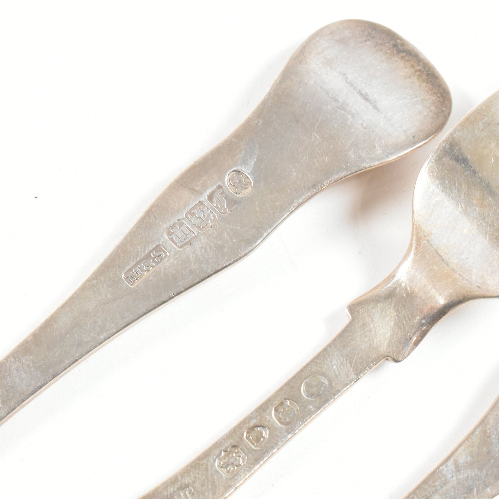 WILLIAM IV & LATER HALLMARKED SILVER FLATWARE - Image 7 of 7