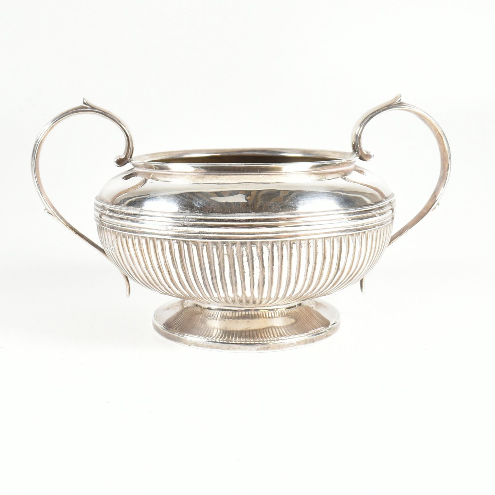 GEORGE IV HALLMARKED SILVER 3 PIECE TEA SERVICE - Image 3 of 9