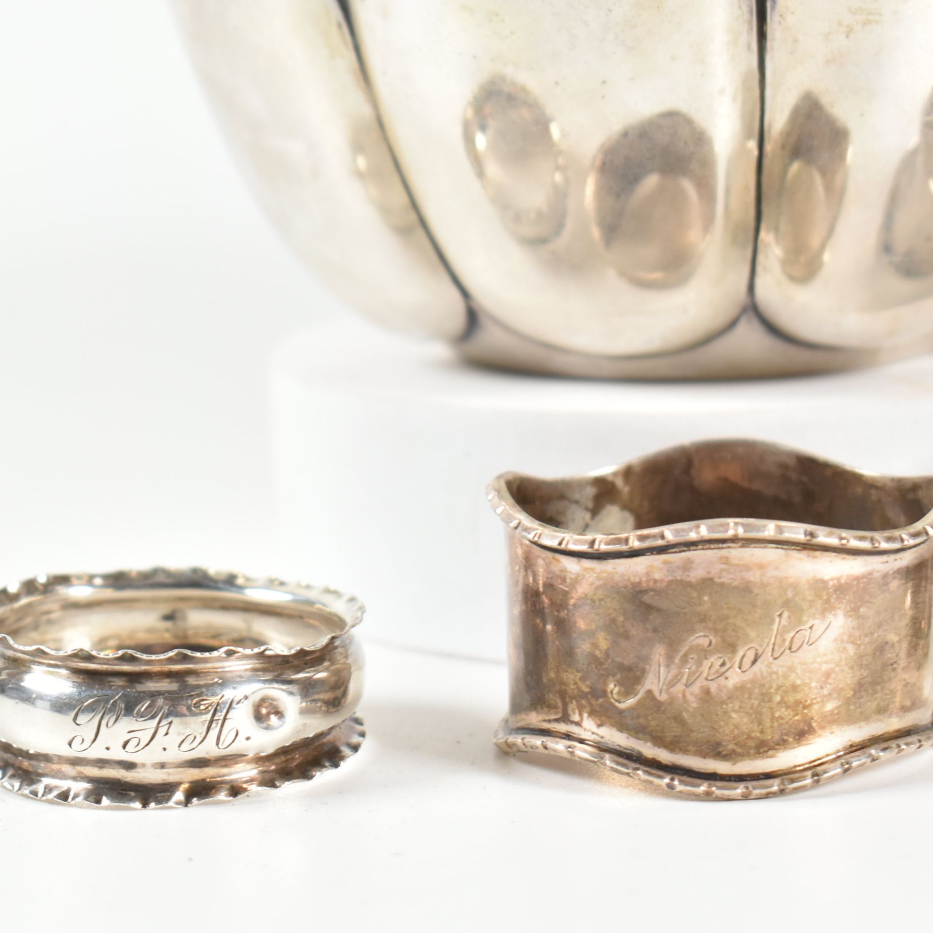 EDWARD VII HALLMARKED SILVER BOWL & OTHER NAPKIN RINGS - Image 3 of 6
