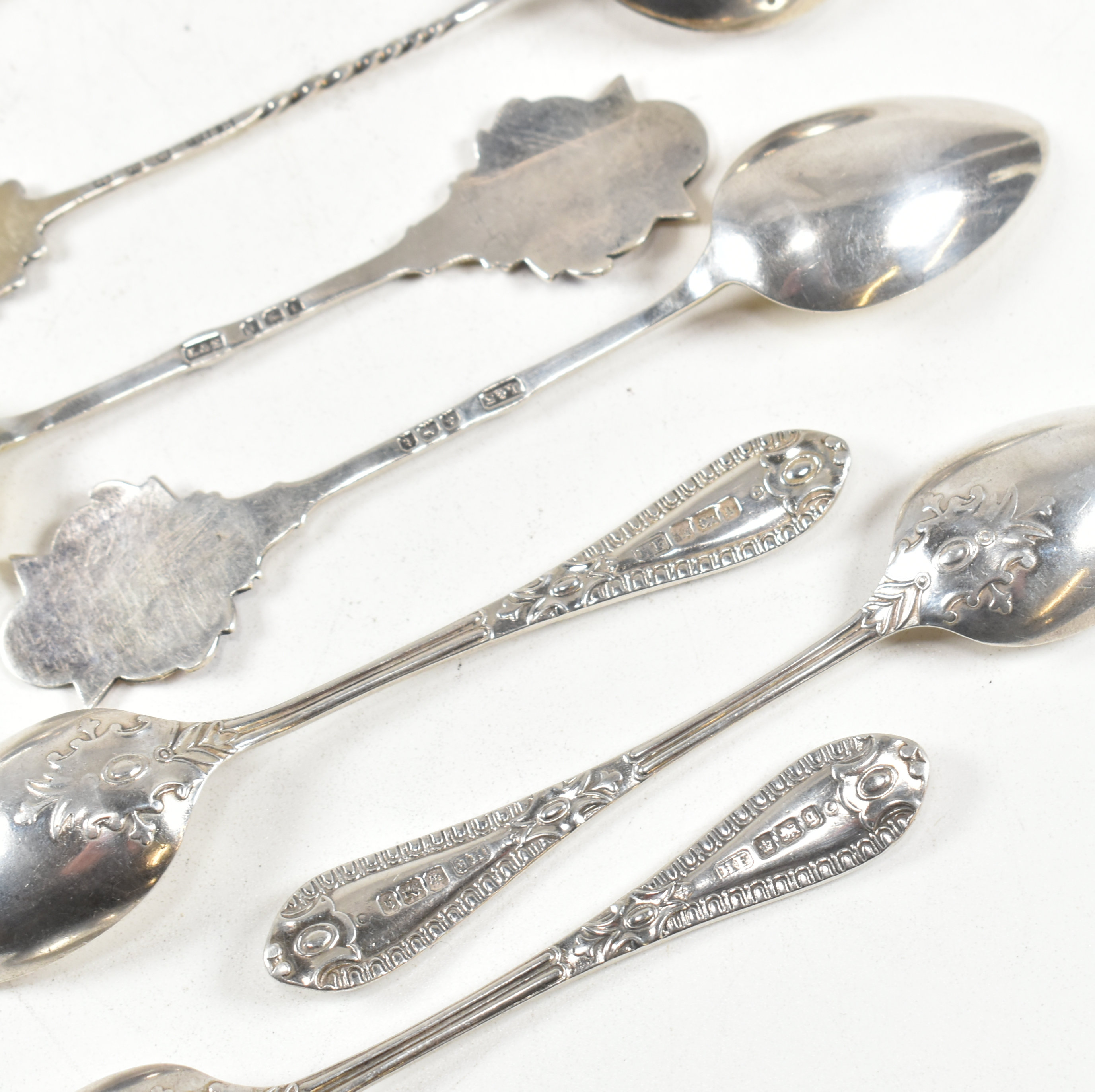 HALLMARKED SILVER STERLING & WHITE METAL SOUVENIR SPOONS - Image 10 of 10