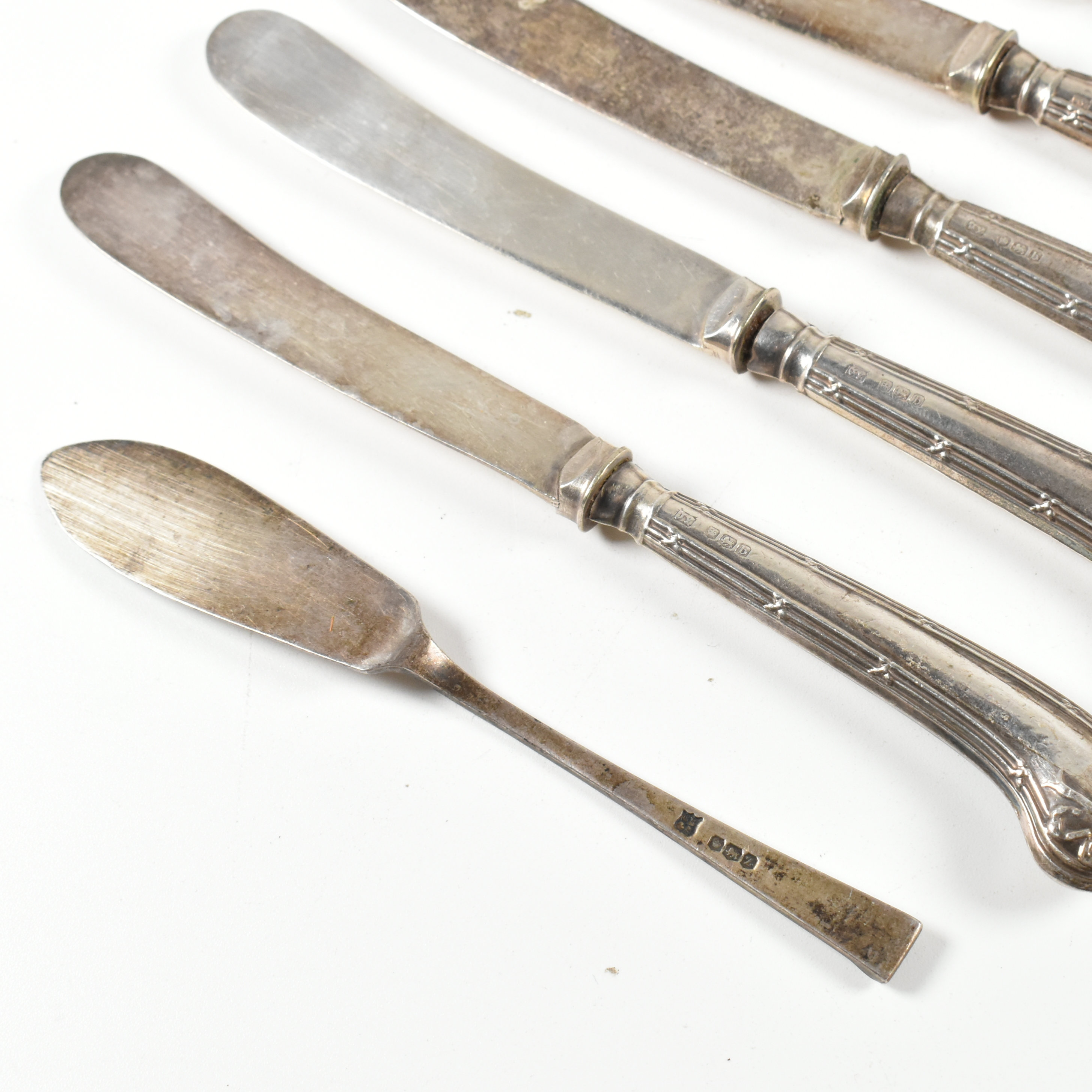 COLLECTION OF HALLMARKED SILVER HANDLED KNIVES INCLUDING PISTOL GRIP - Image 4 of 5