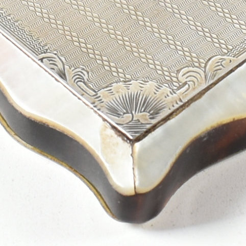 ANTIQUE WHITE METAL TORTOISESHELL & MOP CARD CASE - Image 9 of 9