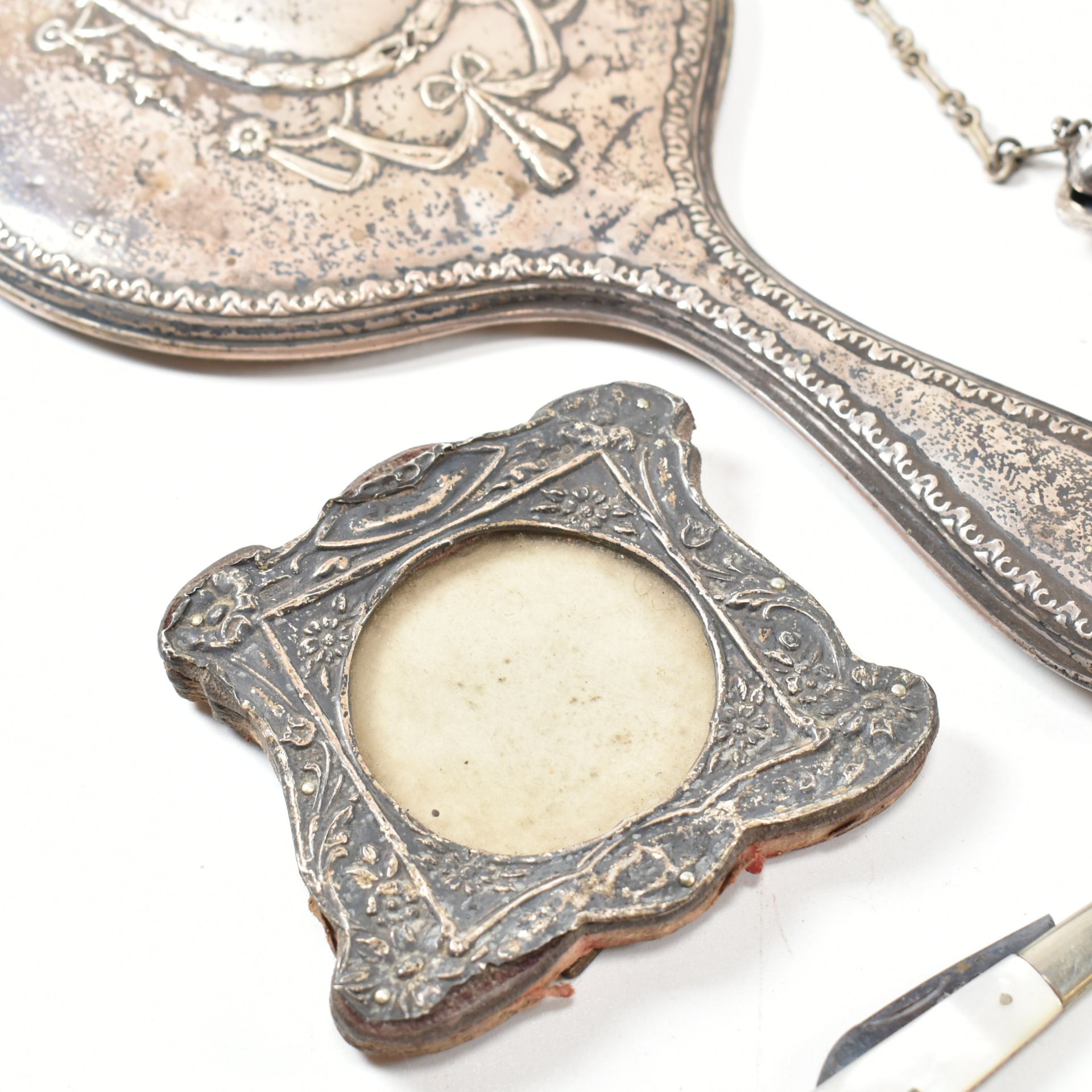 EARLY 20TH CENTURY HALLMARKED SILVER & WHITE METAL ITEMS - Image 3 of 10