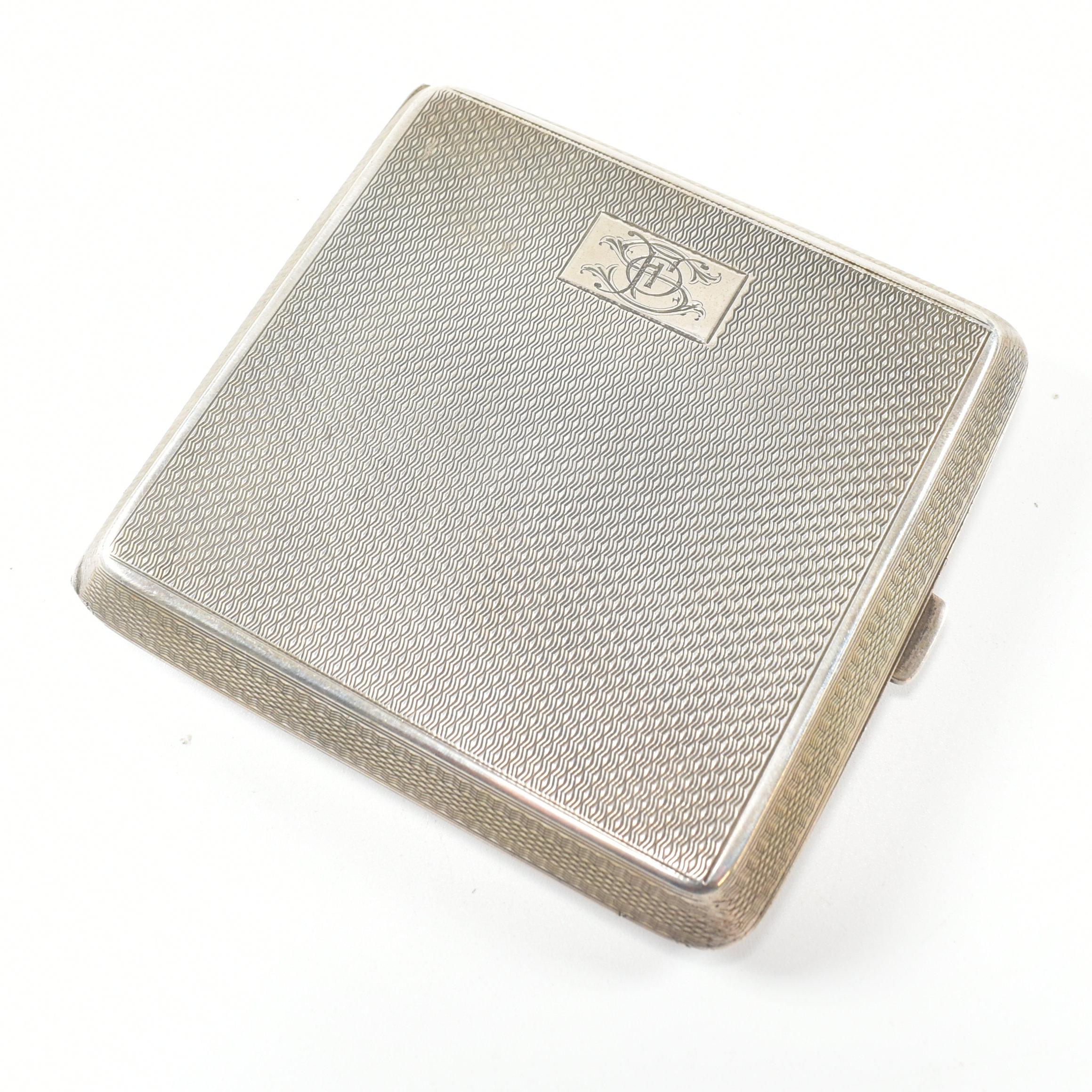 GEORGE V HALLMARKED SILVER CIGARETTE CASE