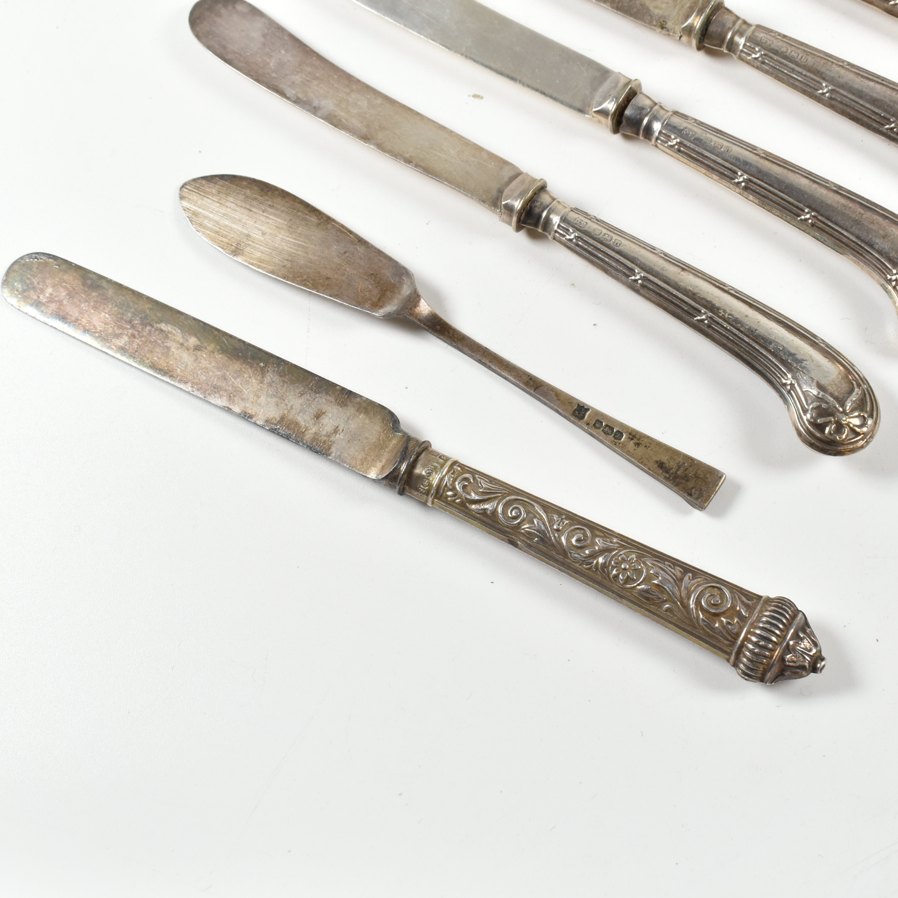 COLLECTION OF HALLMARKED SILVER HANDLED KNIVES INCLUDING PISTOL GRIP - Image 5 of 5