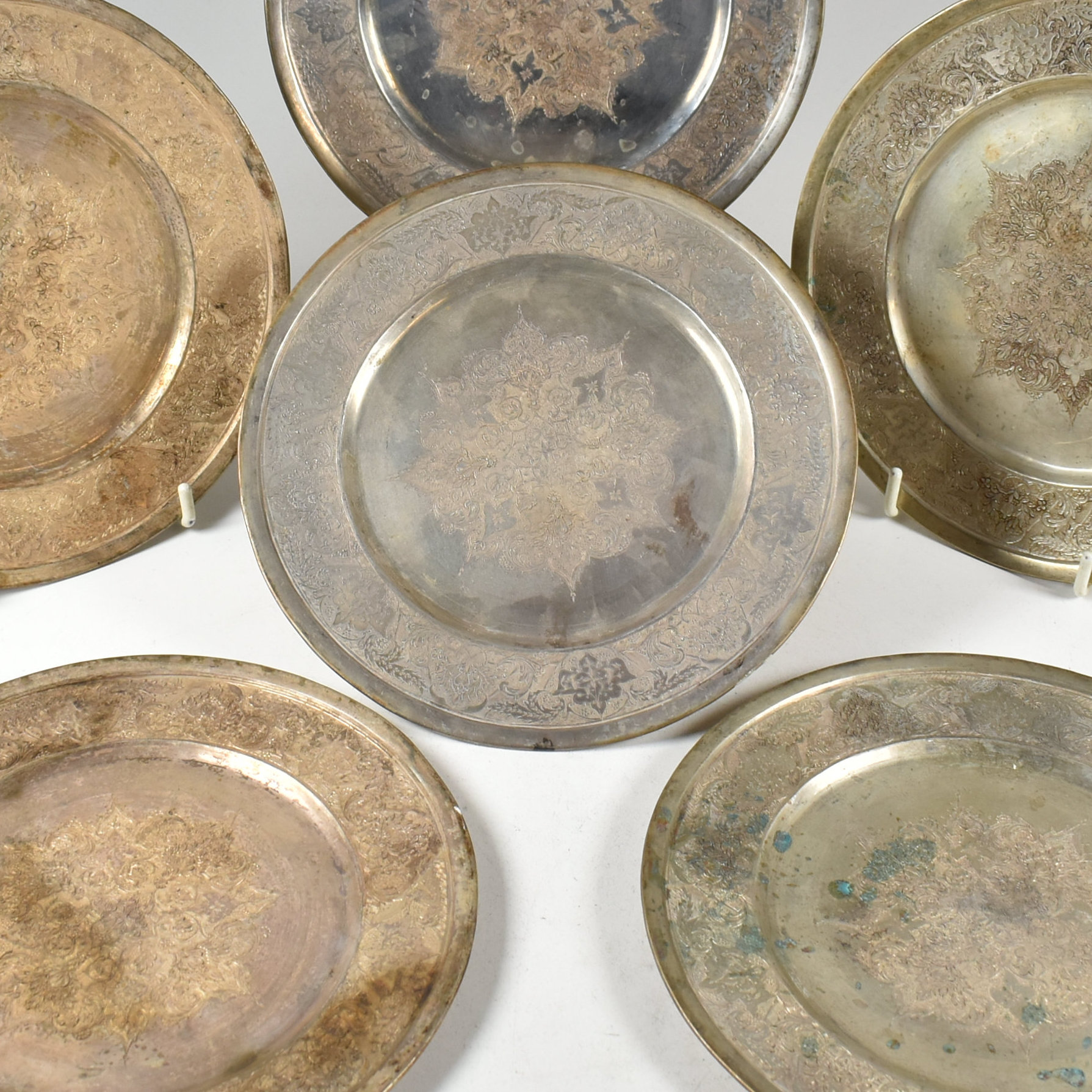 SET OF SIX PERSIAN SILVER SIDE PLATES - Image 2 of 15
