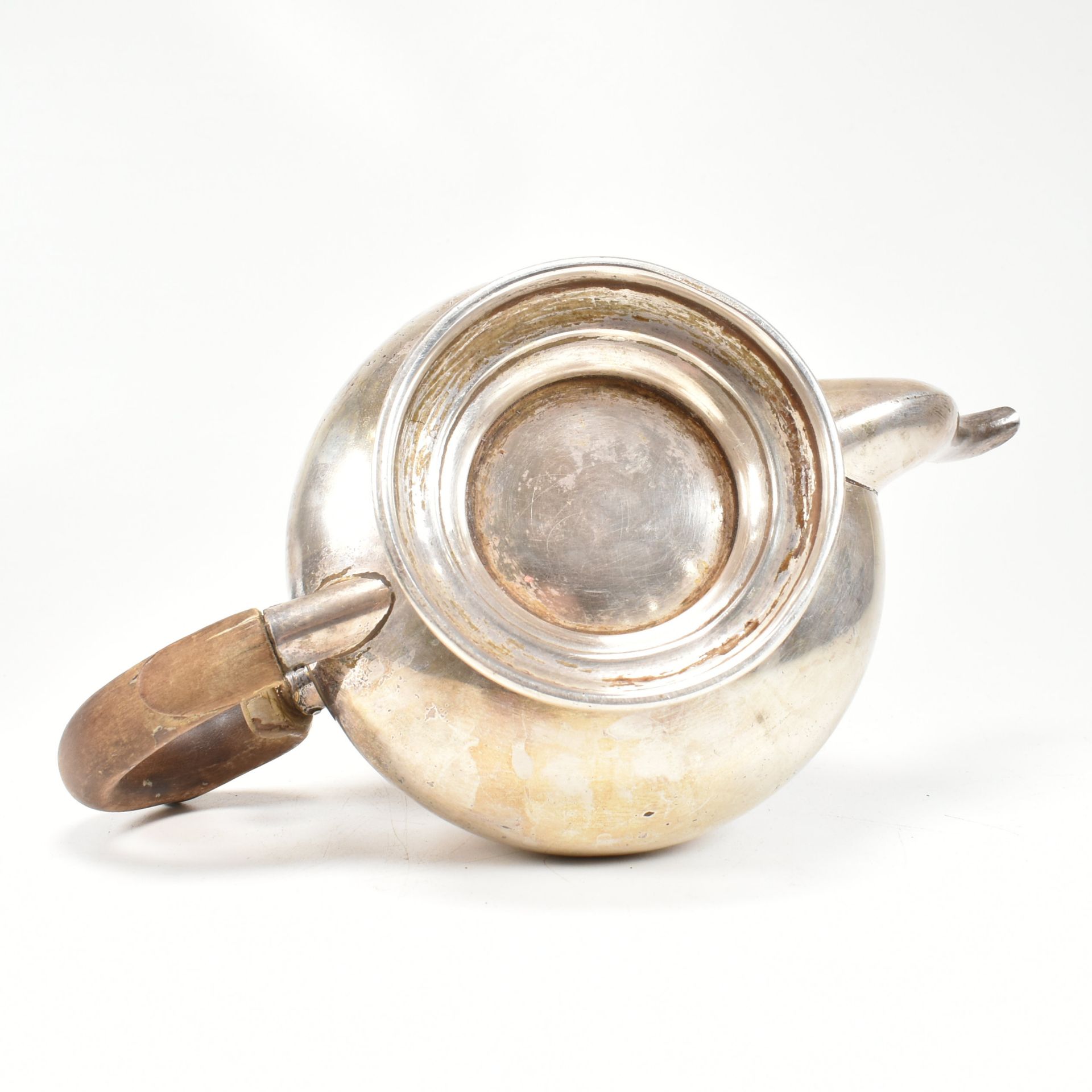 GEORGE VI HALLMARKED SILVER TEA POT - Image 7 of 7