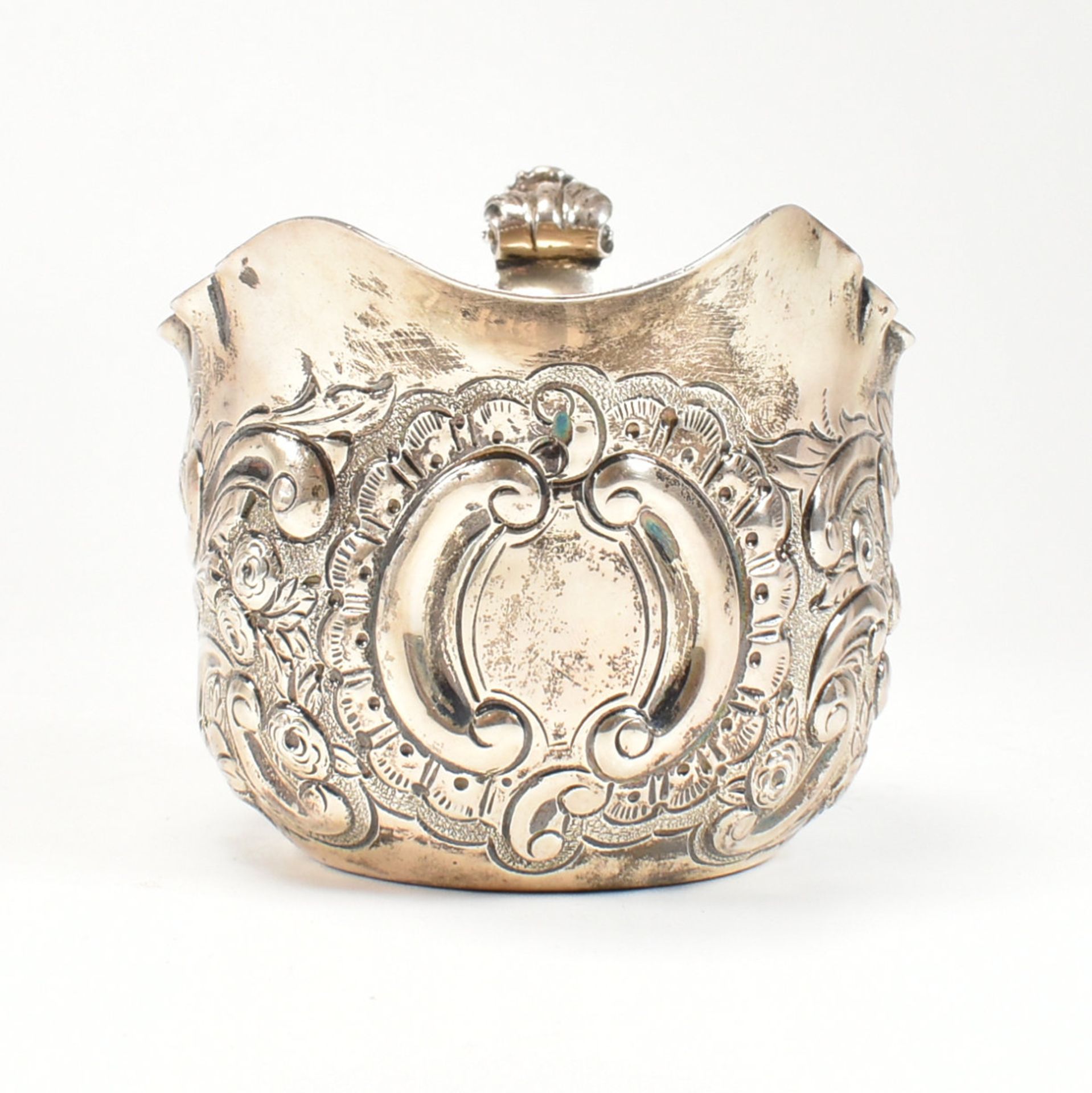 EARLY 20TH CENTURY HALLMARKED SILVER CREAMER - Bild 2 aus 7