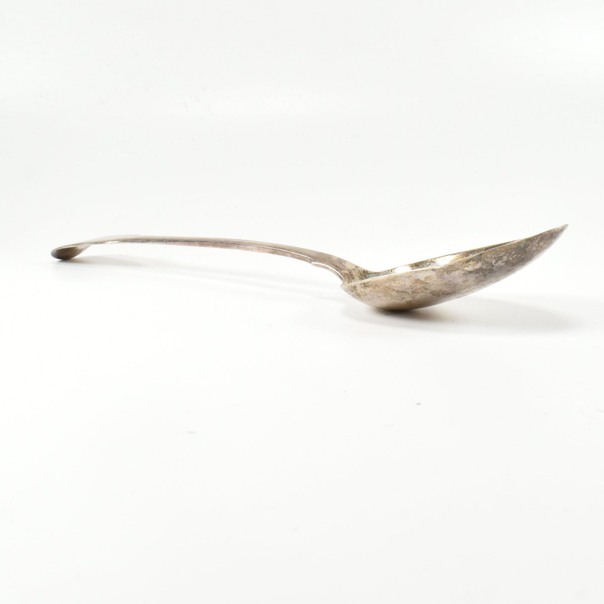 GEORGE III HALLMARKED SILVER SERVING SPOON - Image 7 of 7