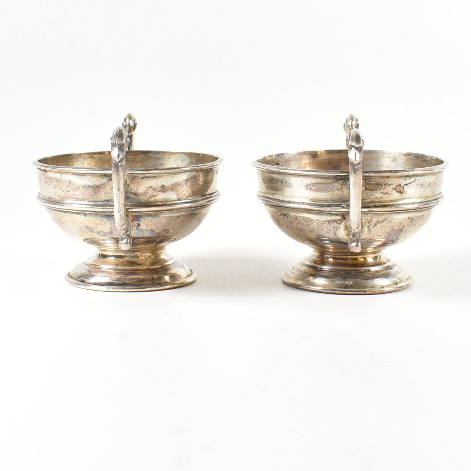 PAIR OF LATE VICTORIAN HALLMARKED SILVER SALTS CHARLES HORNER - Image 3 of 9