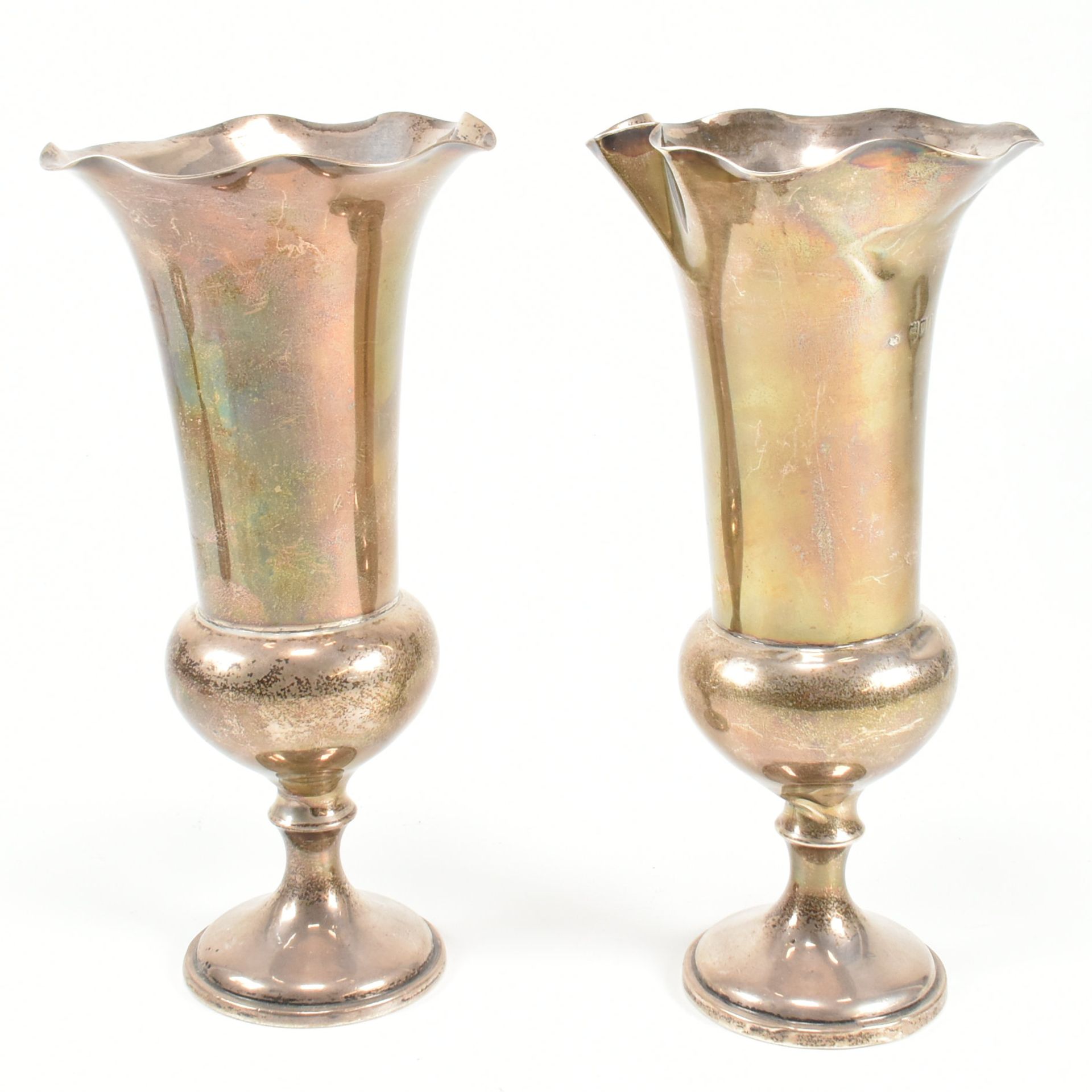 EDWARD VII & LATER HALLMARKED SILVER POSEY VASES - Bild 6 aus 12