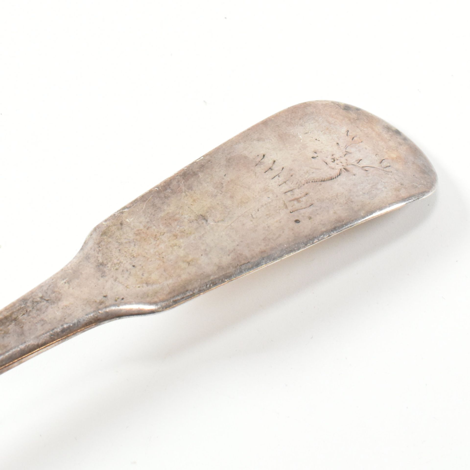 GEORGE III HALLMARKED SILVER SERVING SPOON - Image 5 of 7
