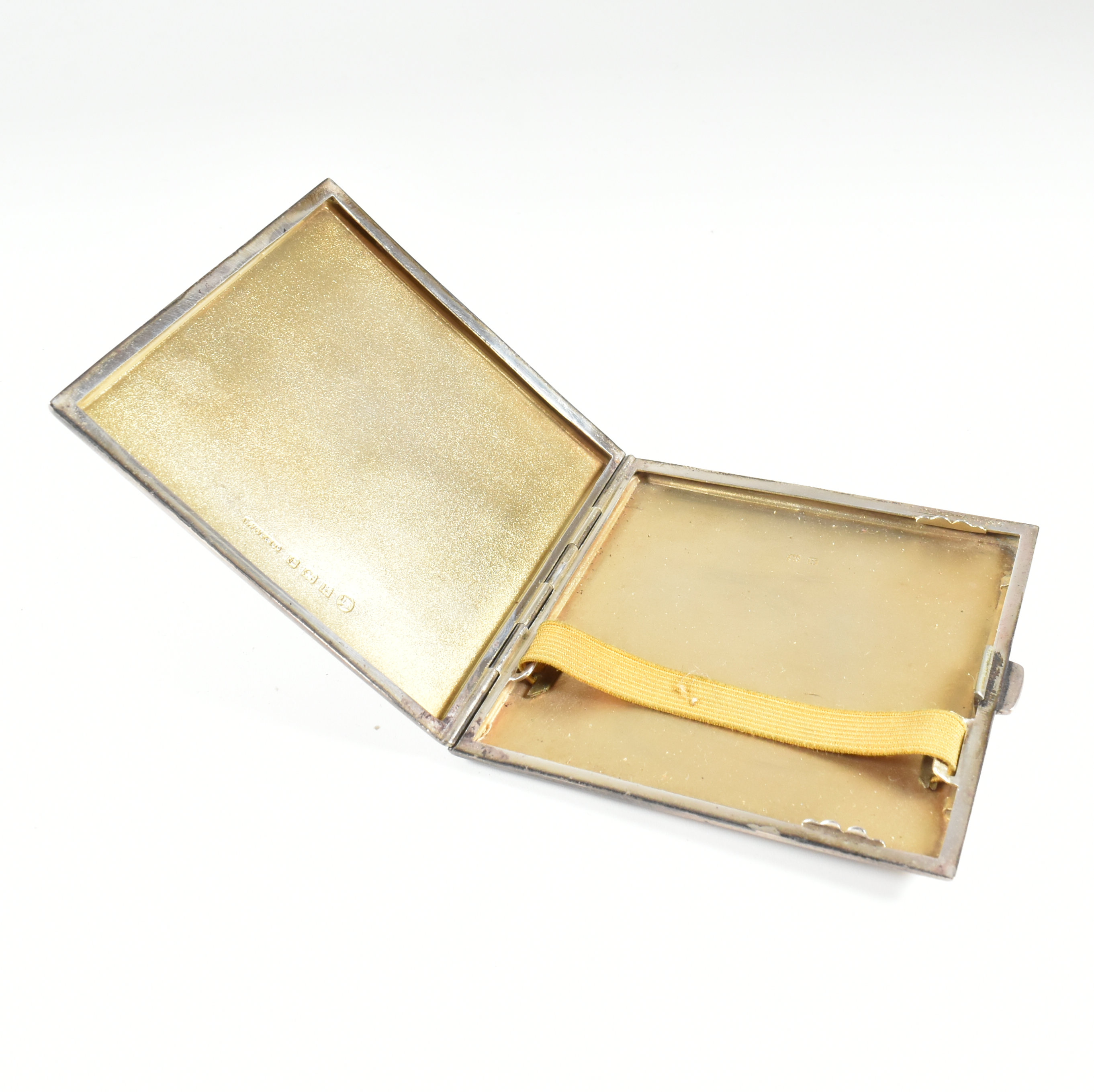 GEORGE V HALLMARKED SILVER CIGARETTE CASE - Image 5 of 7