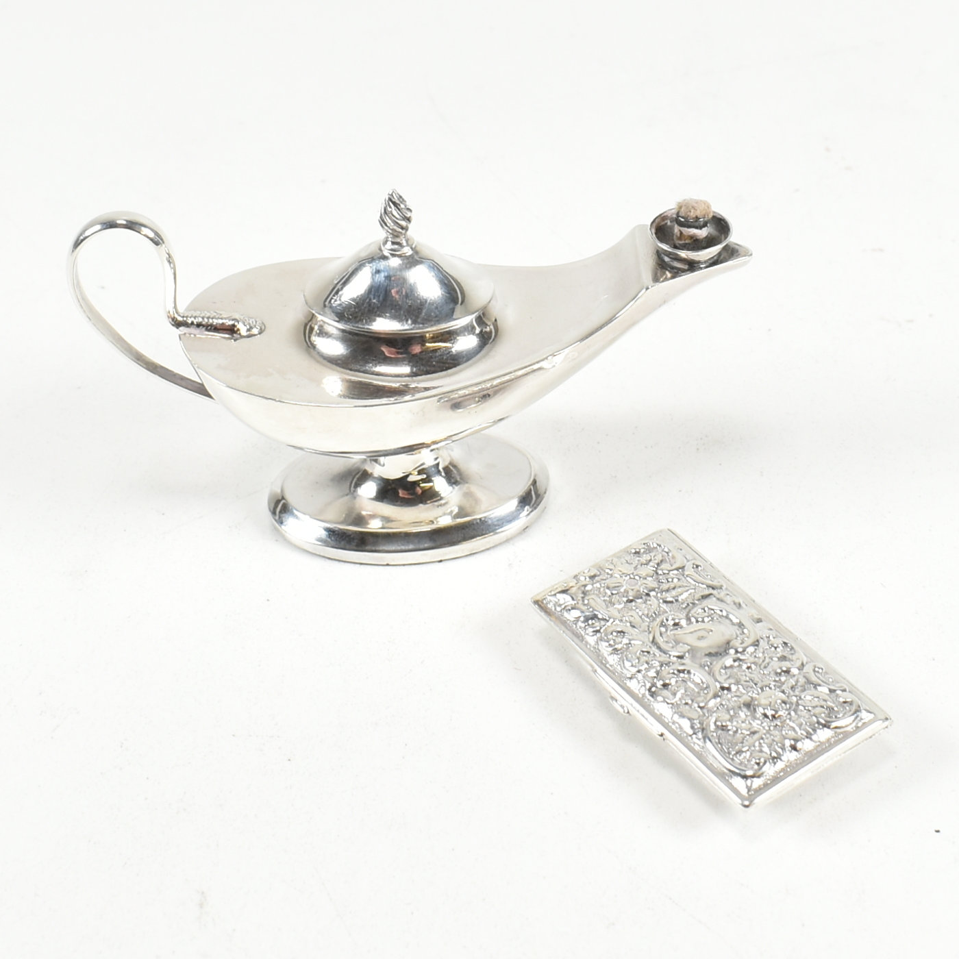 HALLMARKED SILVER MINIATURE OIL LAMP AND CHATELAINE PILL BOX - Image 2 of 8