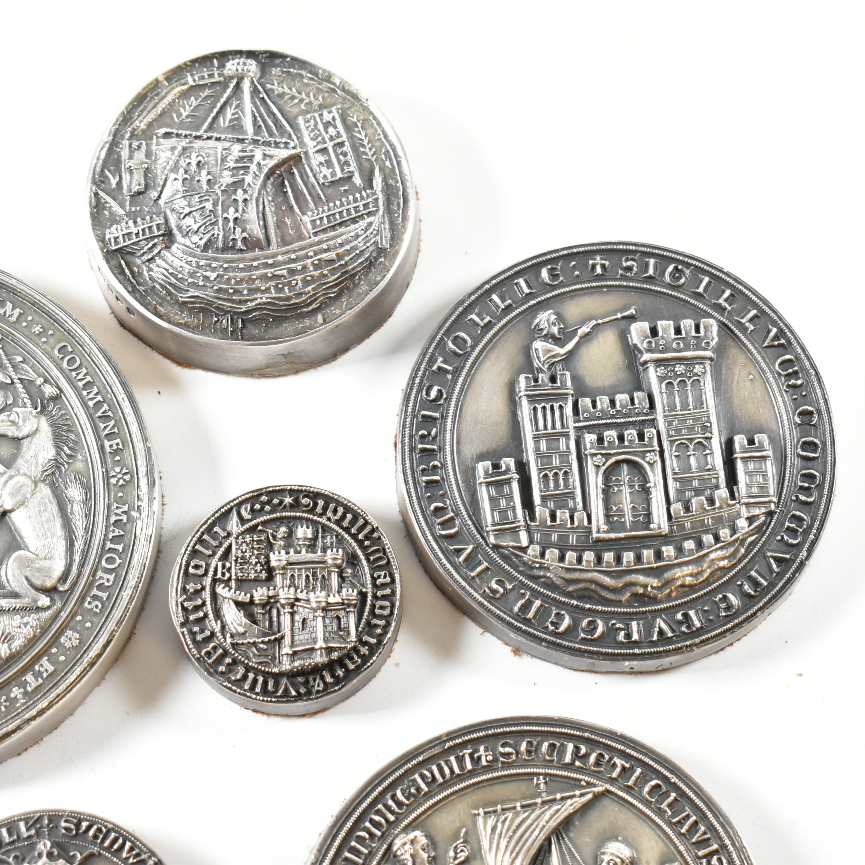 HALLMARKED SILVER MOUNTED REPLICA SEALS BURGESSES OF BRISTOL - Image 8 of 13