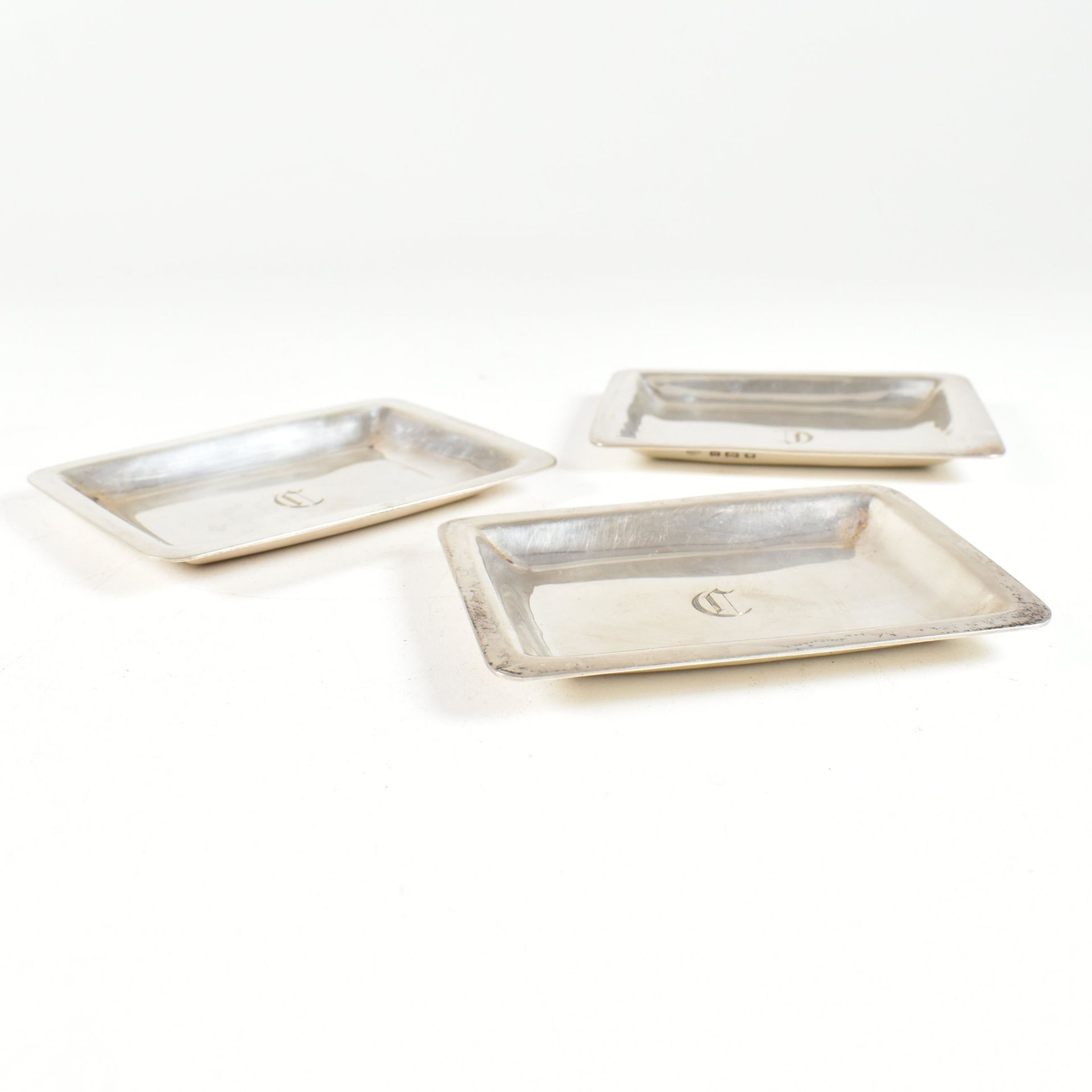 20TH CENTURY HALLMARKED SILVER & SILVER ON COPPER PIN DISHES - Image 10 of 10