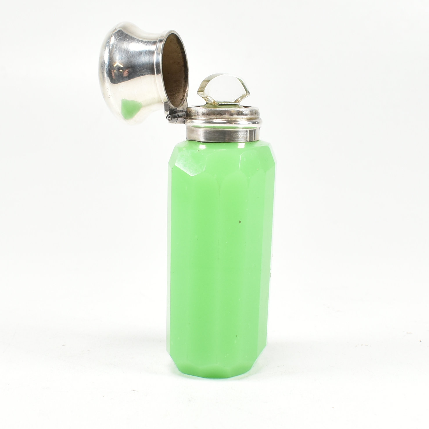 EARLY 20TH CENTURY WHITE METAL & URANIUM GLASS SCENT BOTTLE - Image 5 of 9