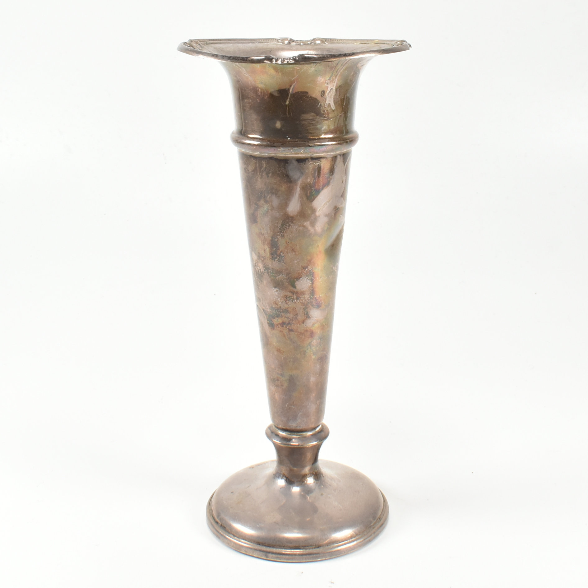 EDWARD VII & LATER HALLMARKED SILVER POSEY VASES - Image 8 of 12