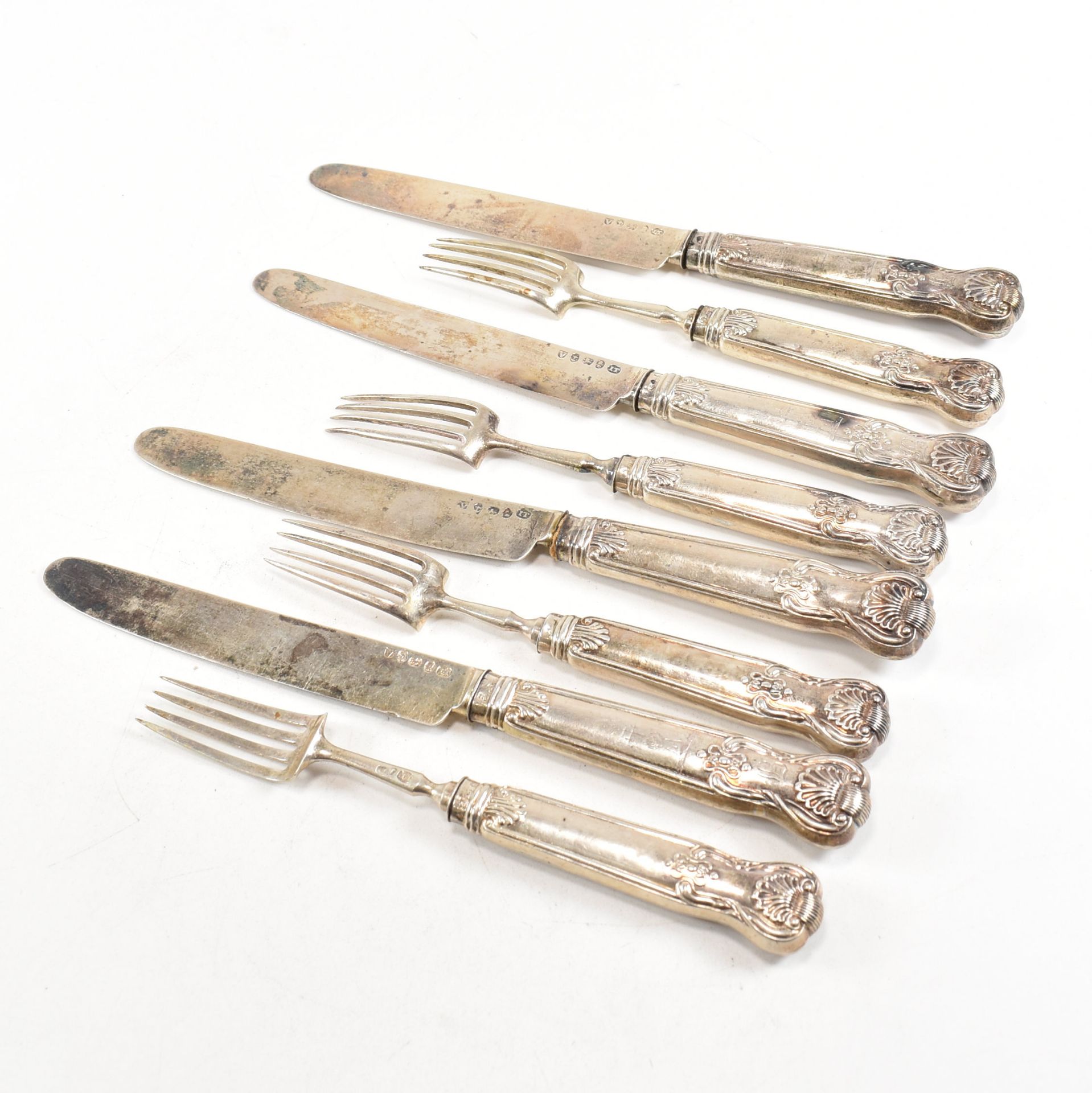 EARLY 19th CENTURY HALLMARKED SILVER 4 PIECE FLATWARE SET - Image 3 of 7