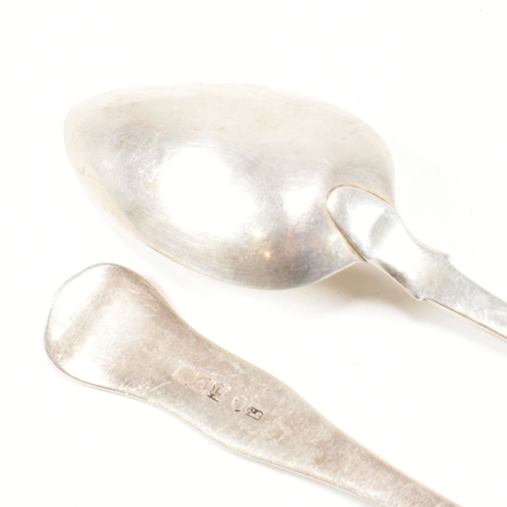 GEORGE III HALLMARKED SILVER SERVING SPOONS - Bild 7 aus 7