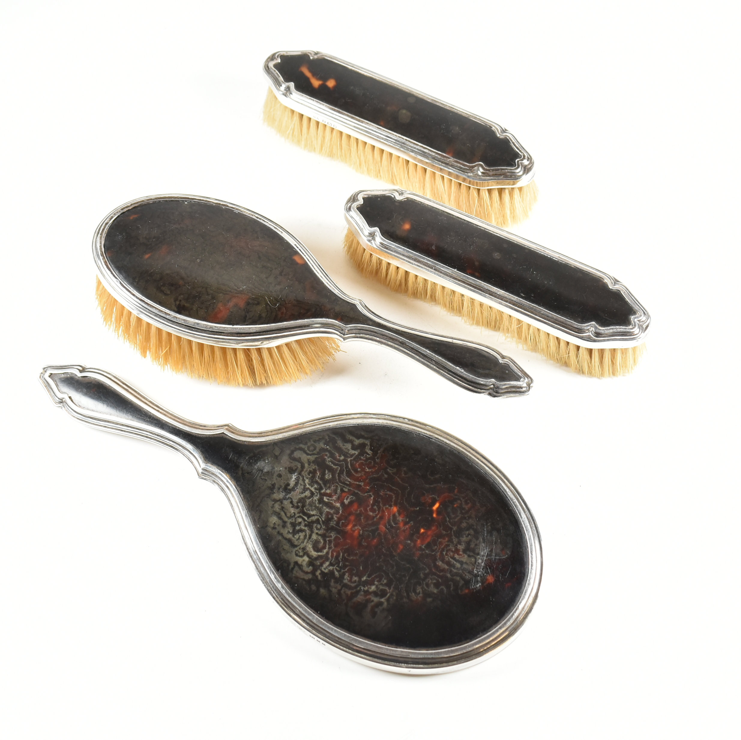 1920S HALLMARKED SILVER & TORTOISESHELL MAPPIN & WEBB VANITY SET