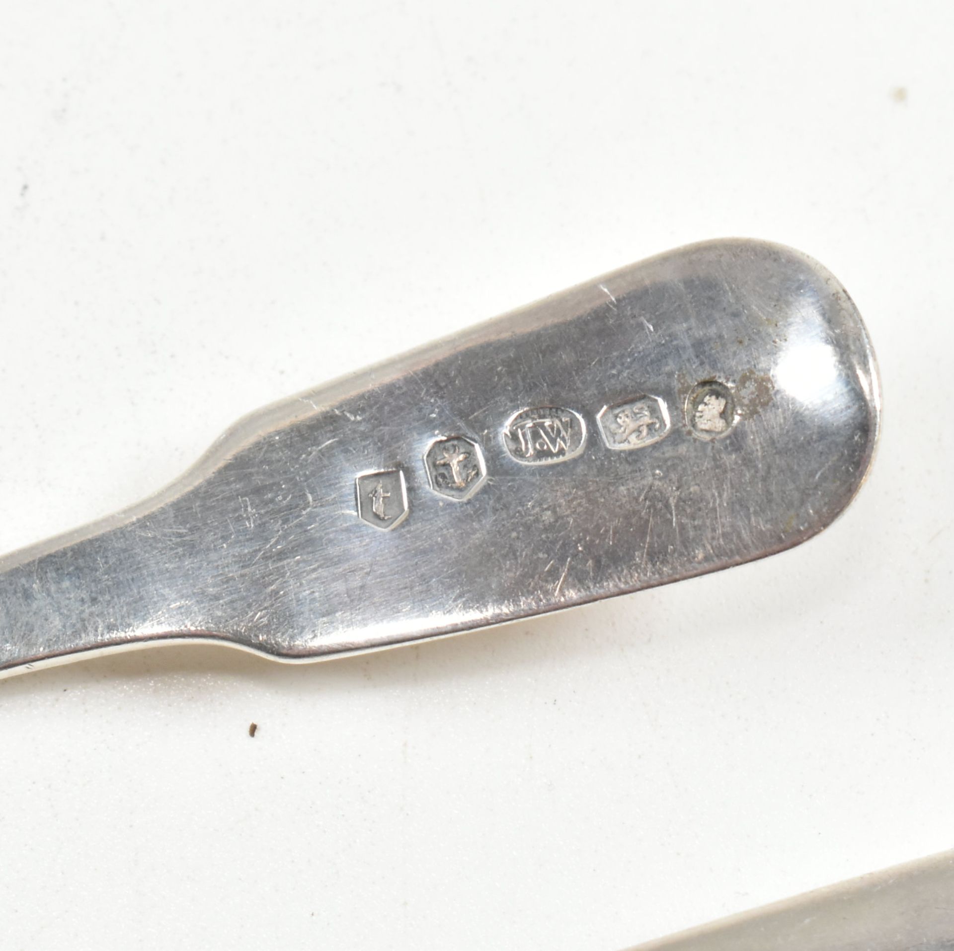 TWO GEORGE III HALLMARKED SILVER FISH KNIVES & TEA SPOON - Image 6 of 6
