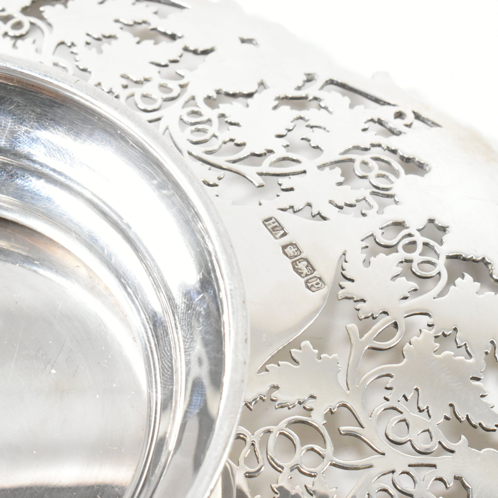 GEORGE V HALLMARKED SILVER COMPOTE - Image 7 of 10