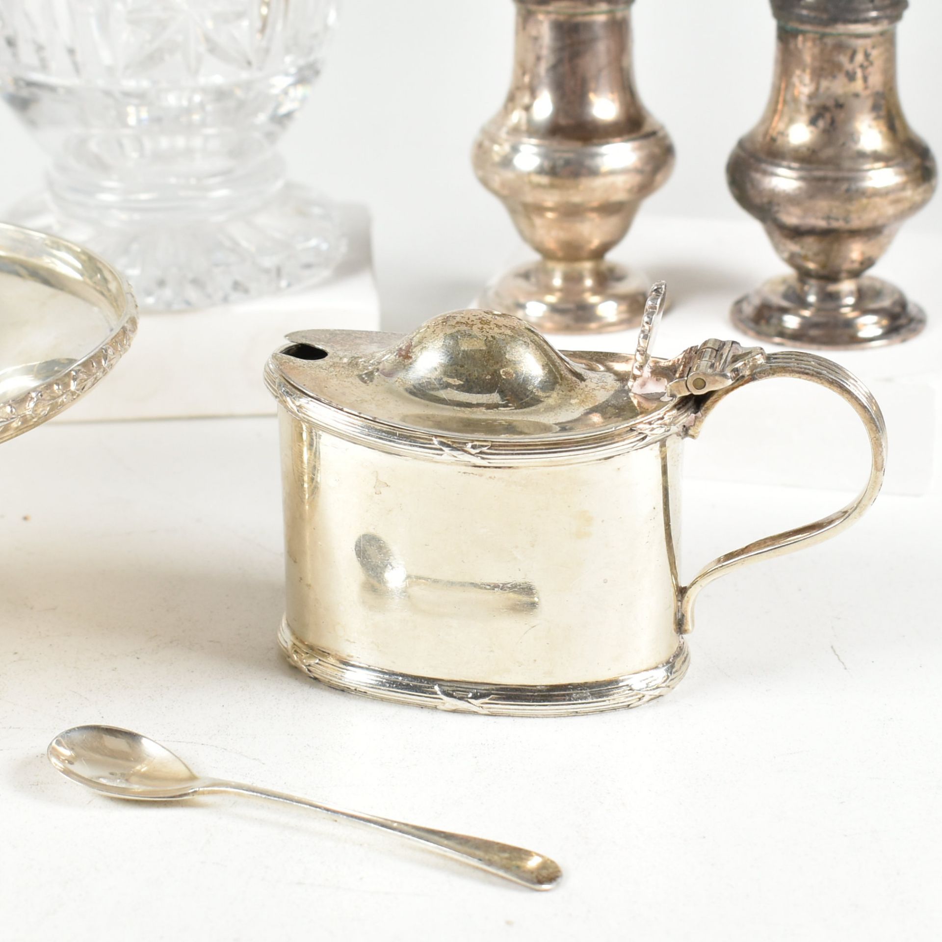 EARLY 20TH CENTURY HALLMARKED SILVER ITEMS - Image 10 of 11