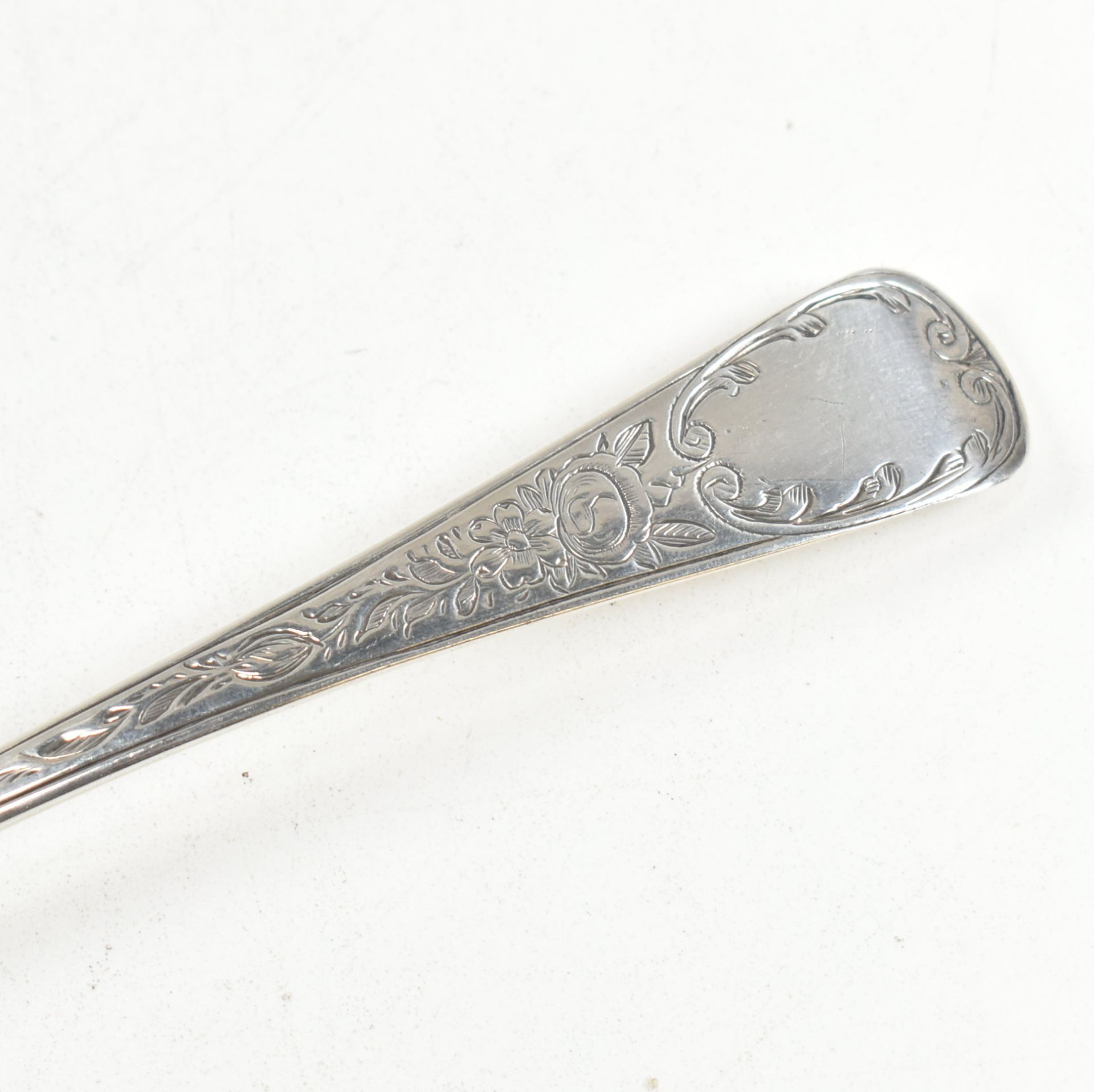 GEORGE III HALLMARKED SILVER SUGAR SIFTING SPOON - Image 3 of 6