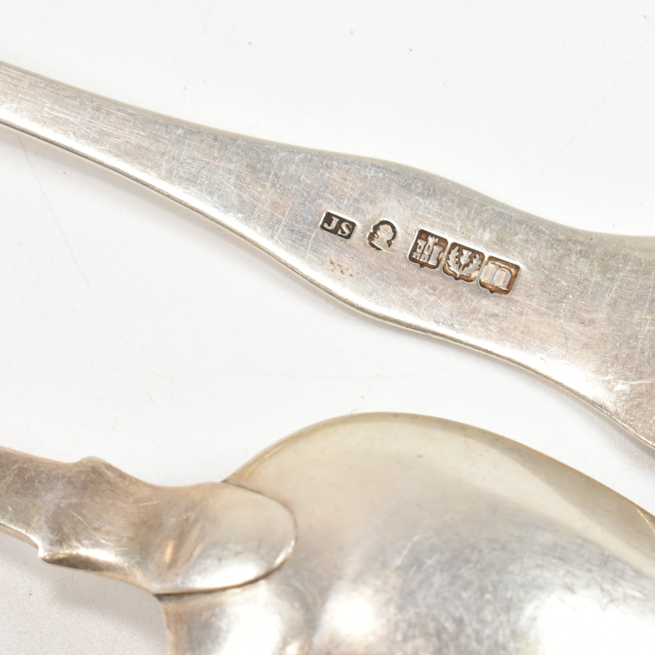 GEORGE III HALLMARKED SILVER SERVING SPOONS - Image 5 of 7