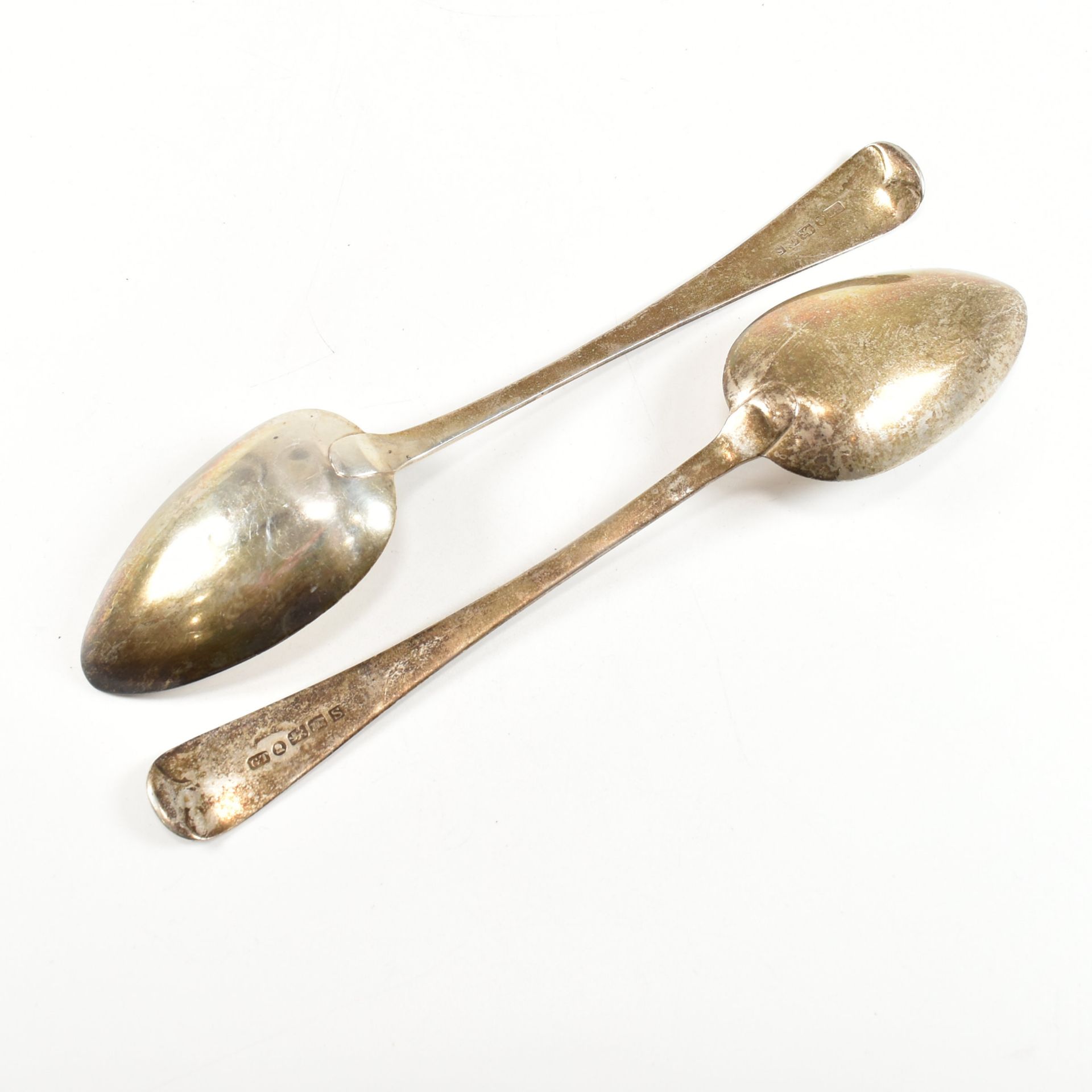 PAIR OF GEORGE III HALLMARKED SILVER SERVING SPOONS - Image 3 of 5