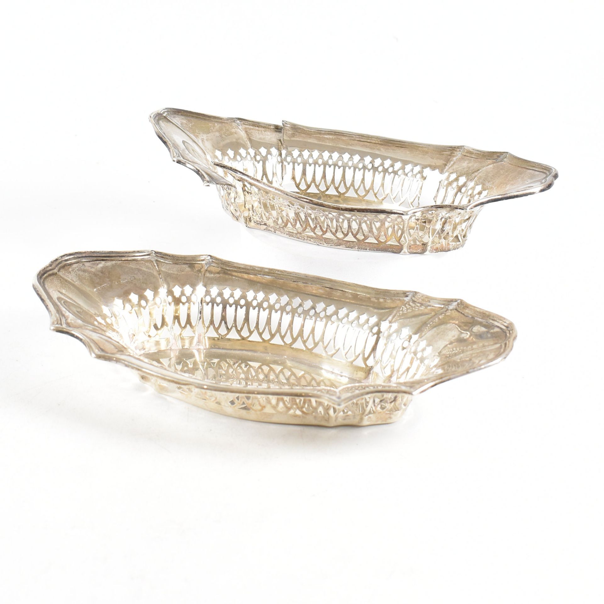 3 PAIRS OF VICTORIAN & LATER HALLMARKED SILVER BON BON DISHES - Image 8 of 8