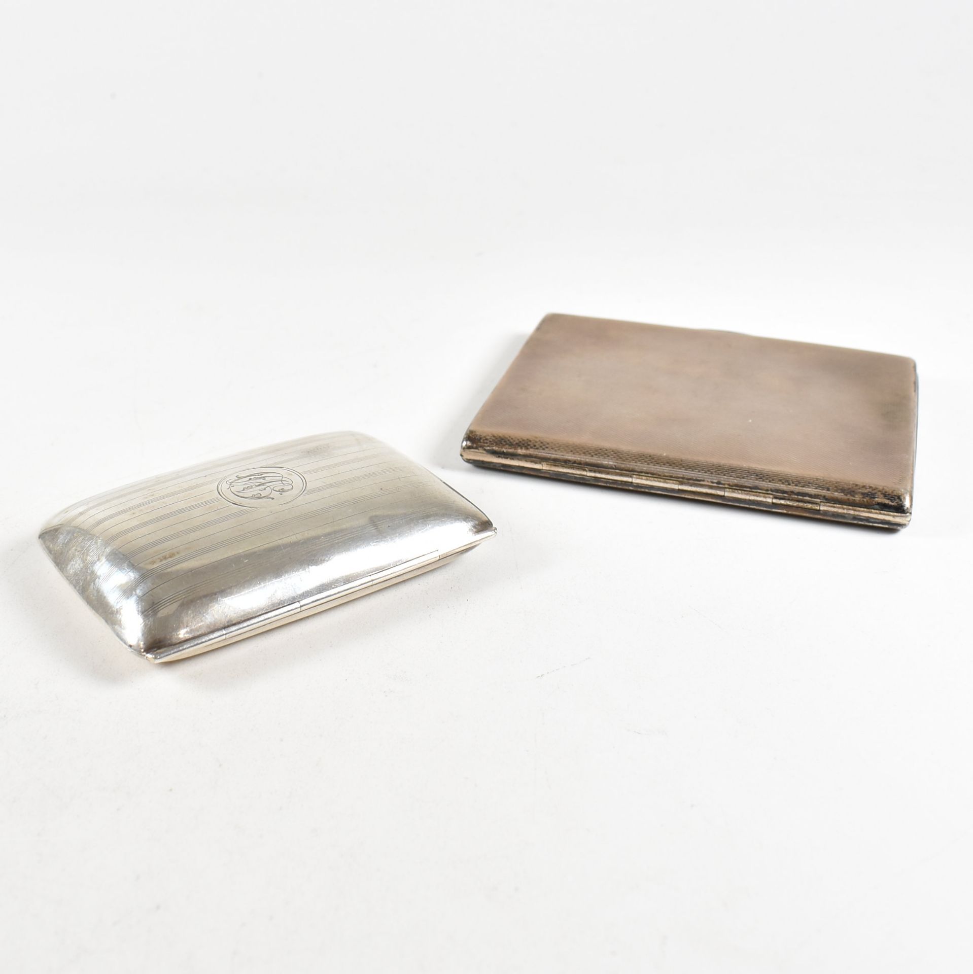 TWO EARLY 20TH CENTURY HALLMARKED SILVER CIGARETTE CASES - Image 3 of 8