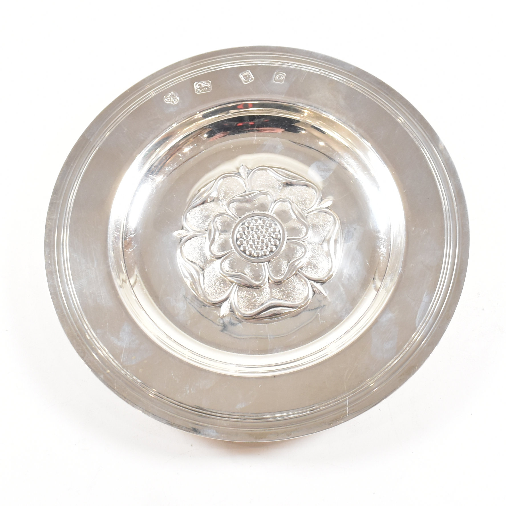 1960S HALLMARKED SILVER ARMADA DISH