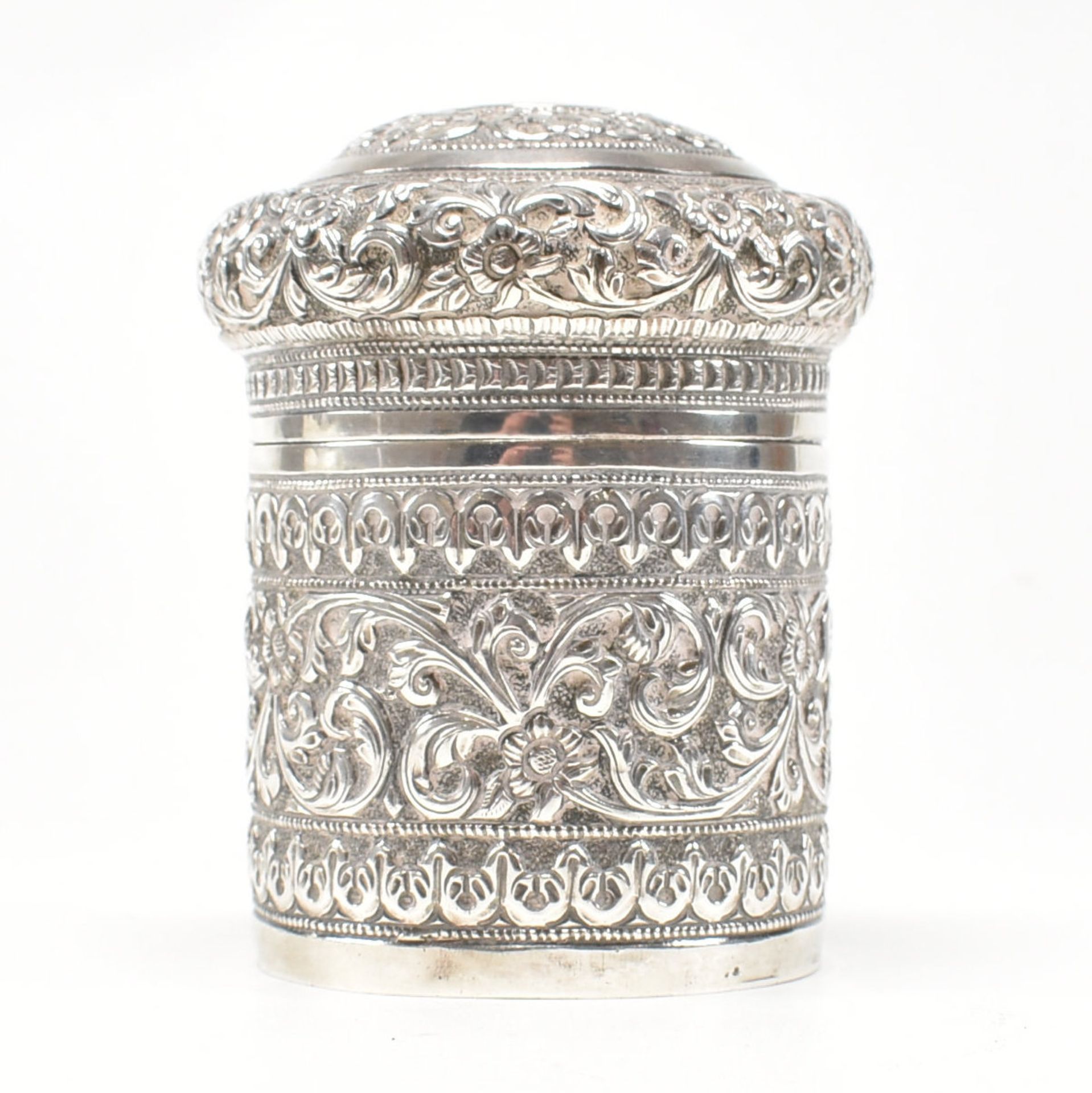 EARLY 20TH CENTURY INDIAN WHITE METAL CANNISTER