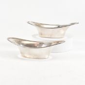 PAIR OF EDWARD VII HALLMARKED SILVER SWEET MEAT DISHES