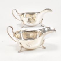 PAIR OF GEORGE V HALLMARKED SILVER SAUCE BOATS