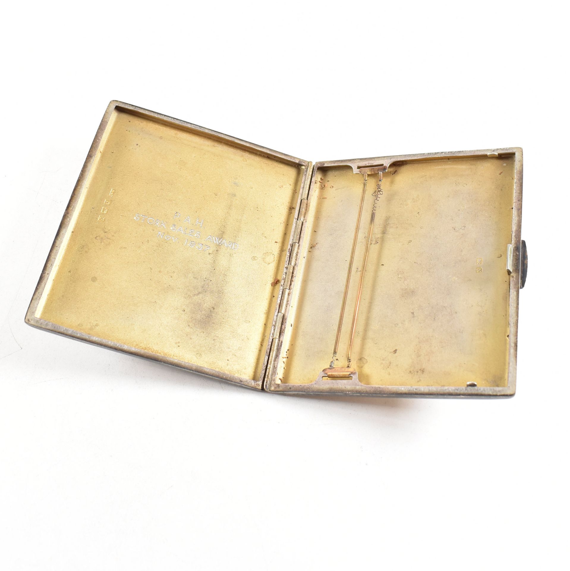 TWO EARLY 20TH CENTURY HALLMARKED SILVER CIGARETTE CASES - Image 7 of 8