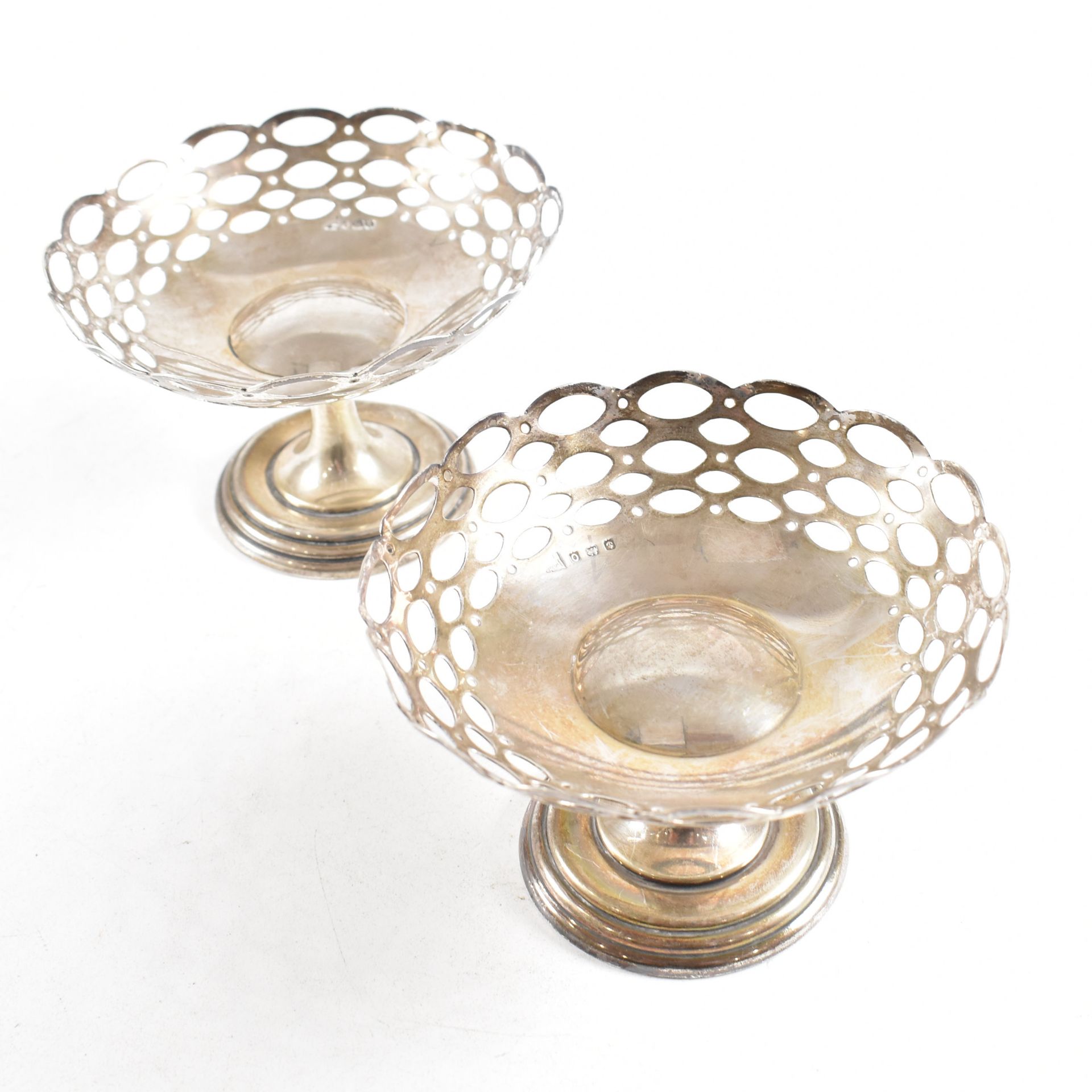3 PAIRS OF VICTORIAN & LATER HALLMARKED SILVER BON BON DISHES - Image 7 of 8