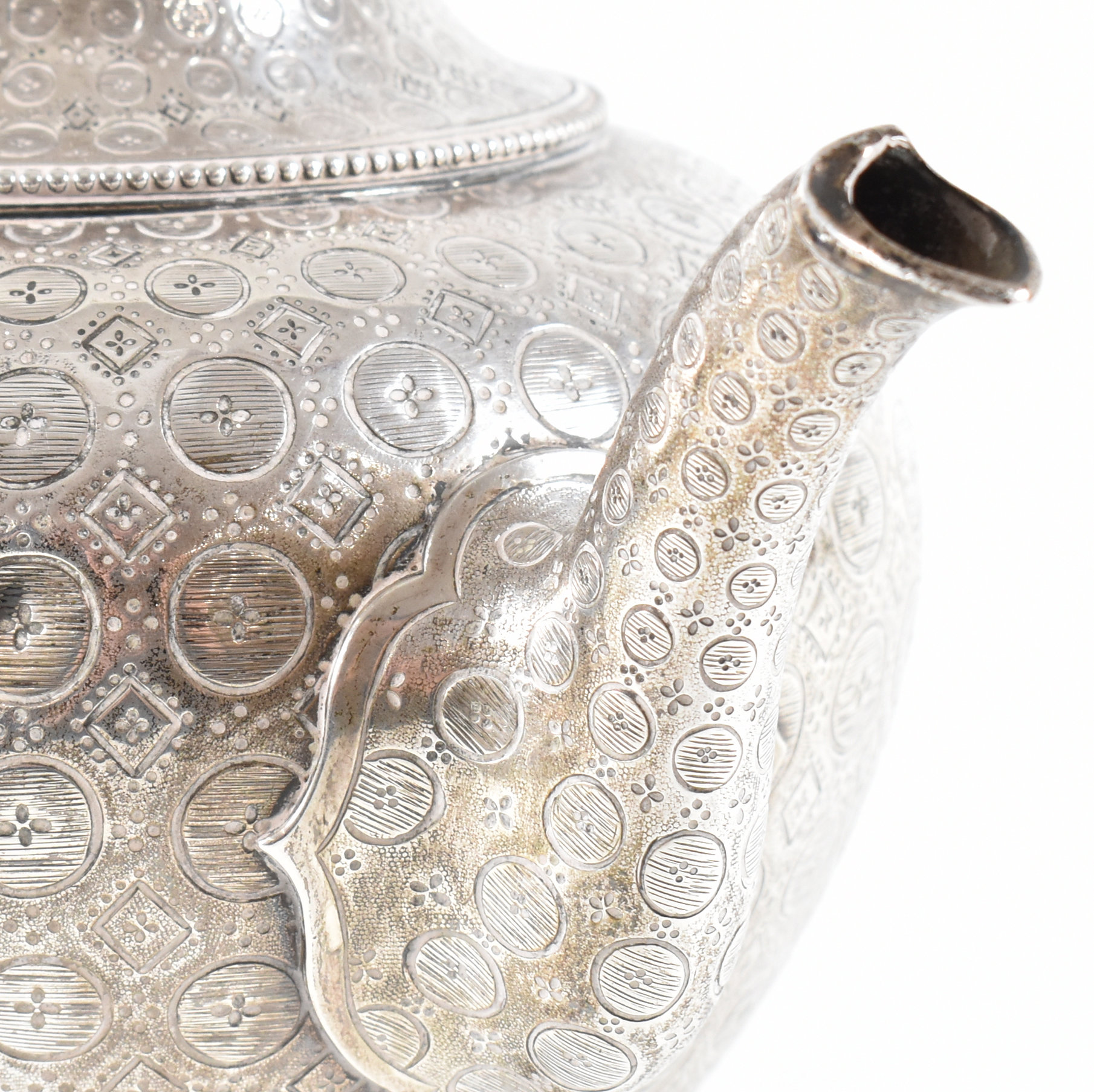 VICTORIAN HALLMARKED SILVER TEA POT CHAS TAYLOR & SONS - Image 10 of 17