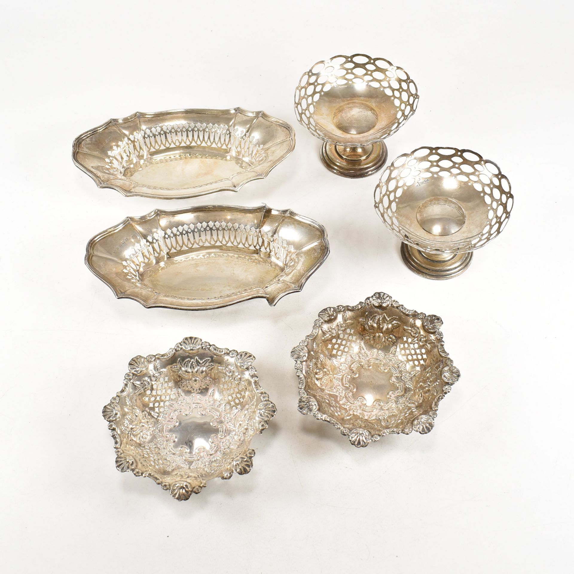 3 PAIRS OF VICTORIAN & LATER HALLMARKED SILVER BON BON DISHES - Image 2 of 8