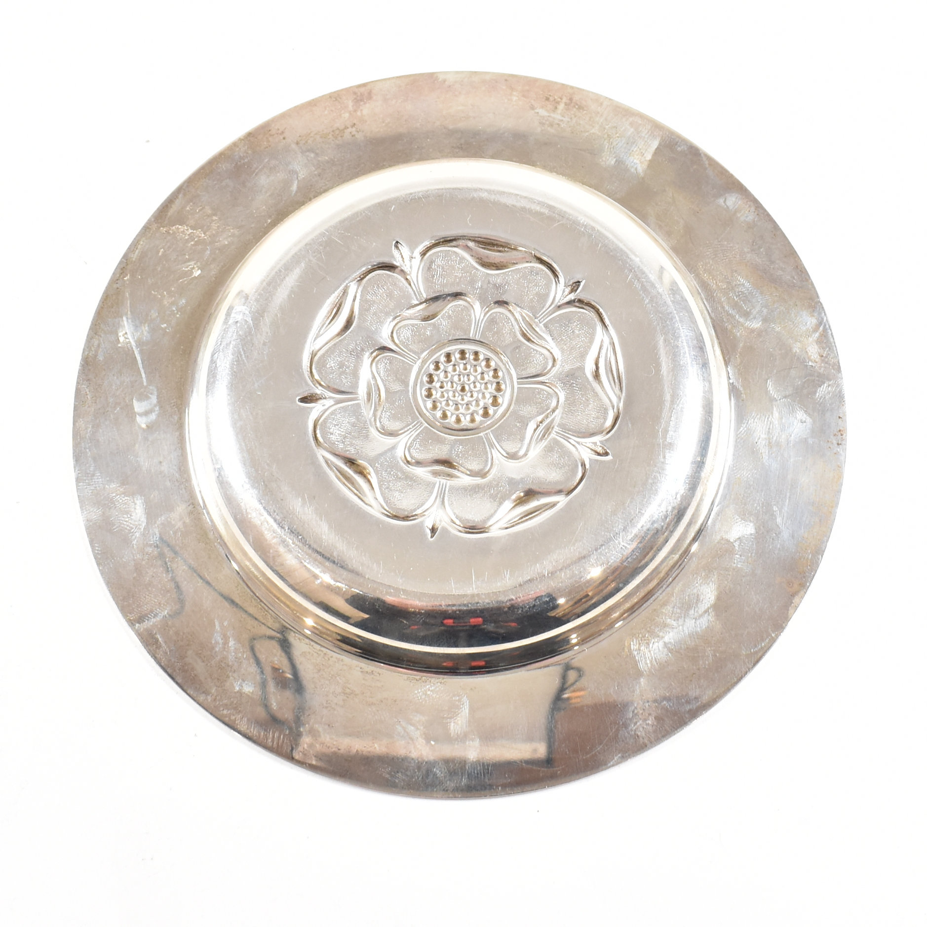 1960S HALLMARKED SILVER ARMADA DISH - Image 2 of 7