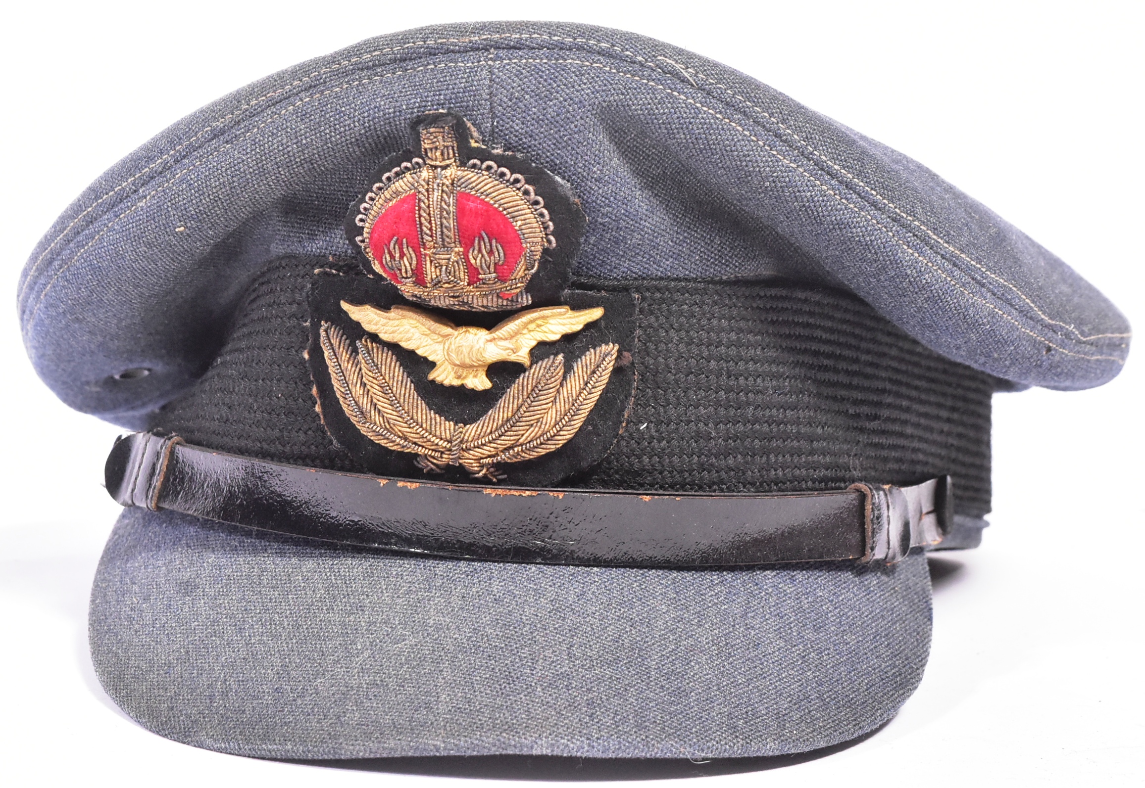WWII SECOND WORLD WAR BRITISH RAF OFFICERS PEAKED CAP - Image 2 of 5