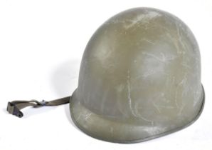 POST WAR US UNITED STATES M1 STEEL COMBAT HELMET