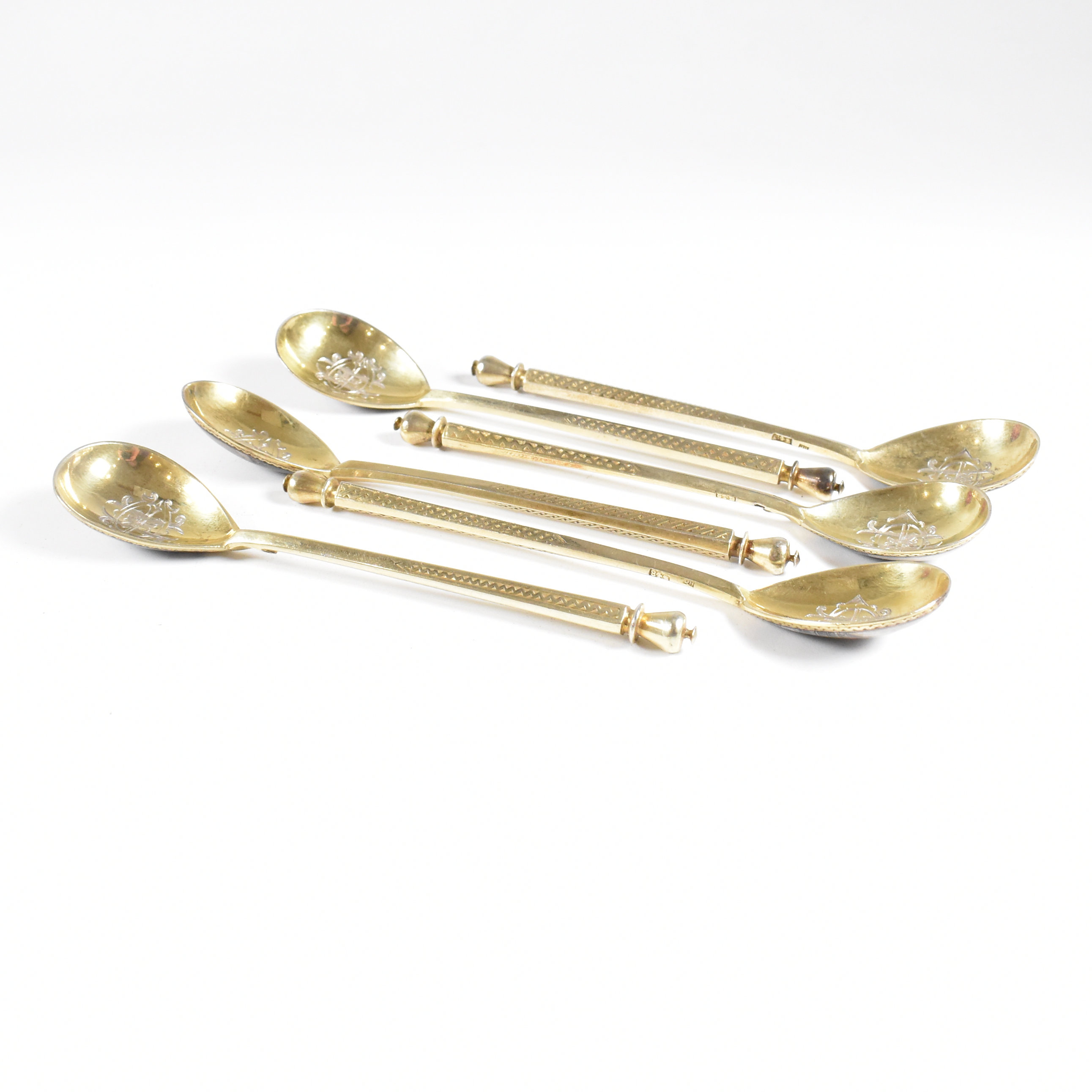 VASILI SEMENOV 19TH CENTURY RUSSIAN SILVER GILT NIELLO SPOON SET - Image 11 of 24