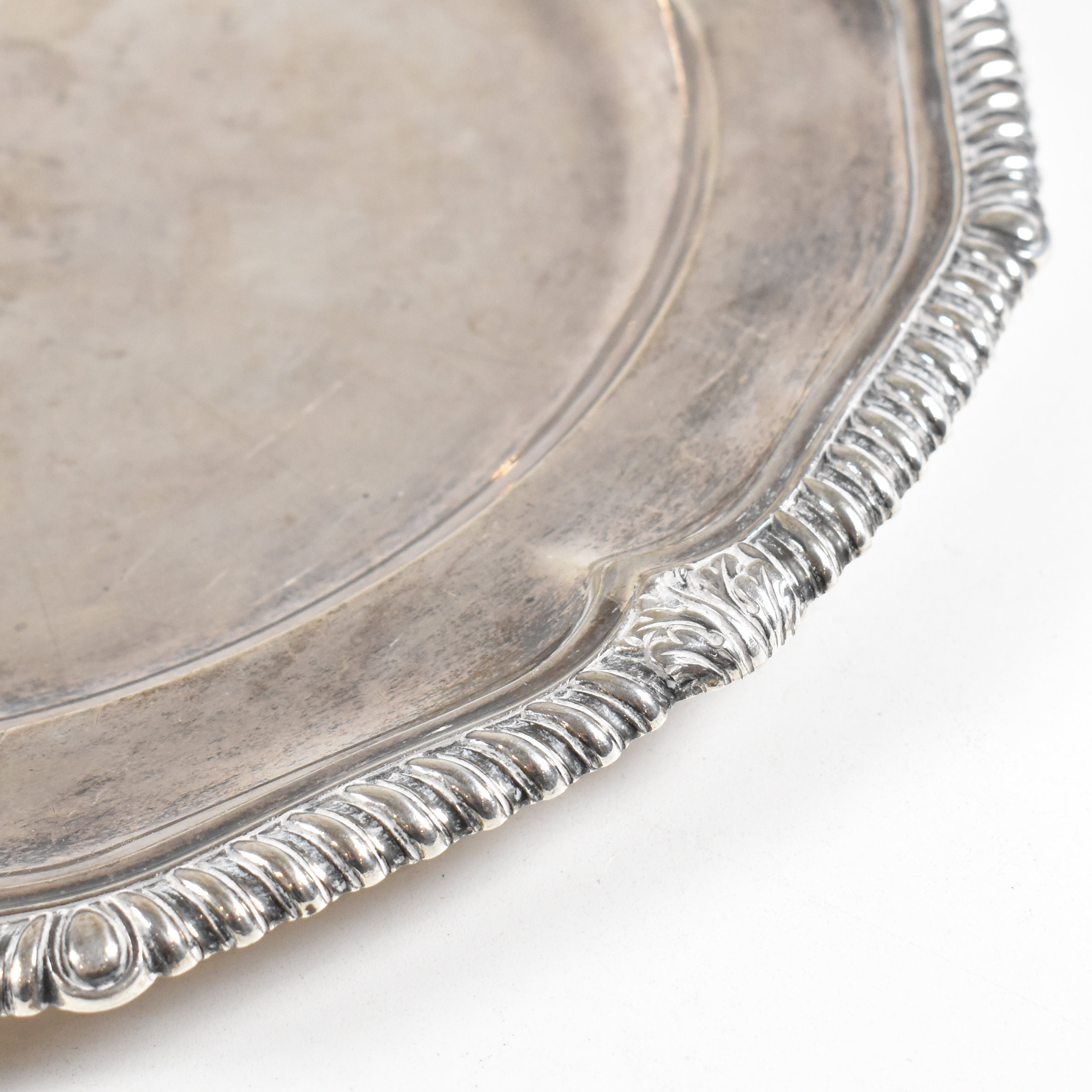 VICTORIAN IRISH HALLMARKED SILVER SALVER DUBLIN WEST & SON - Image 6 of 7